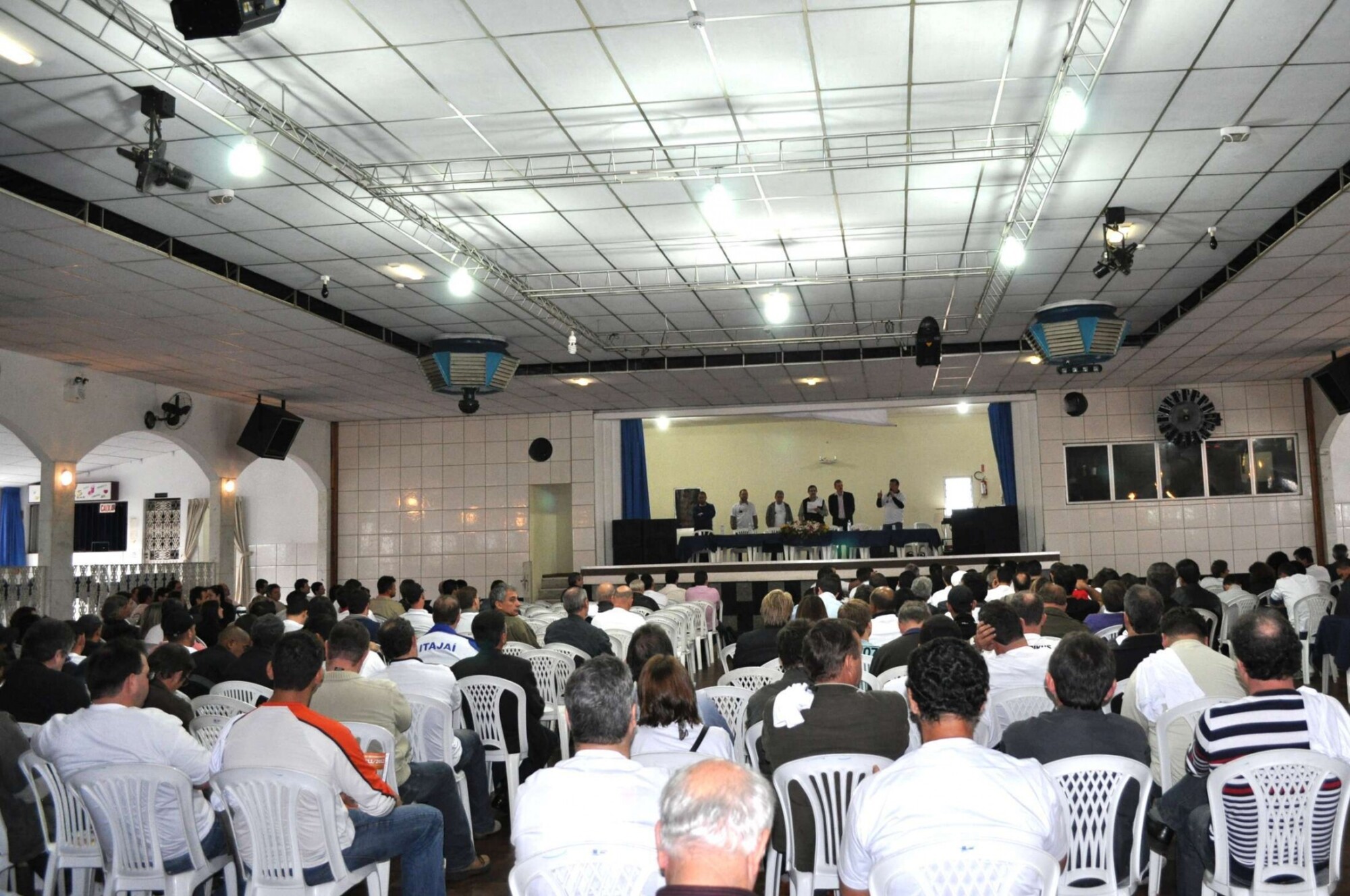 Dos Gabinetes- Deputado Volnei Morastoni faz defesa da Celesc pública