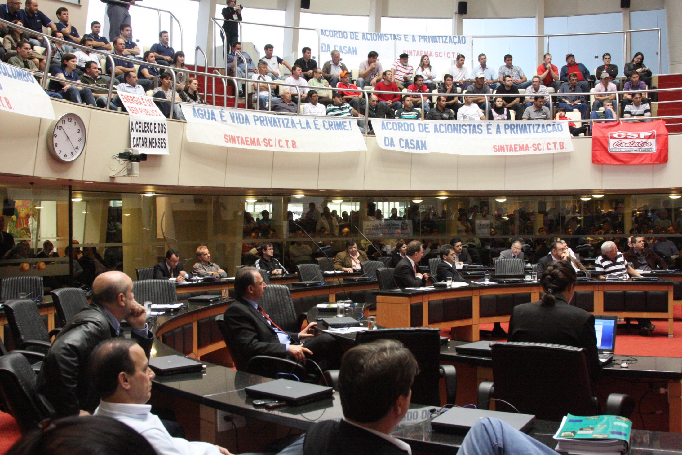 Audiência Pública da CCJ para debater a PEC 07/11 e o PL 236/11