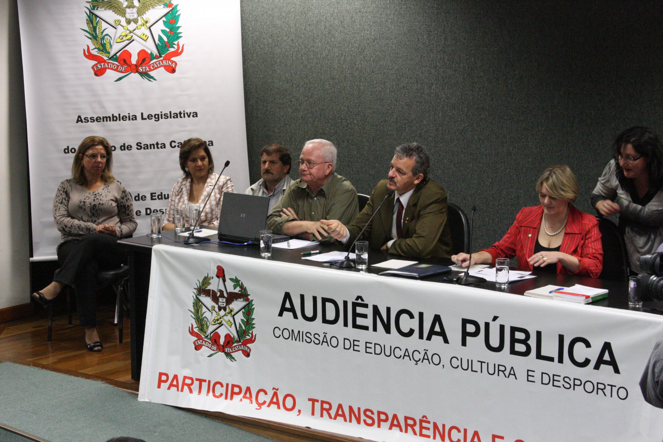 Audiência Pública - A fim de discutir sobre a 