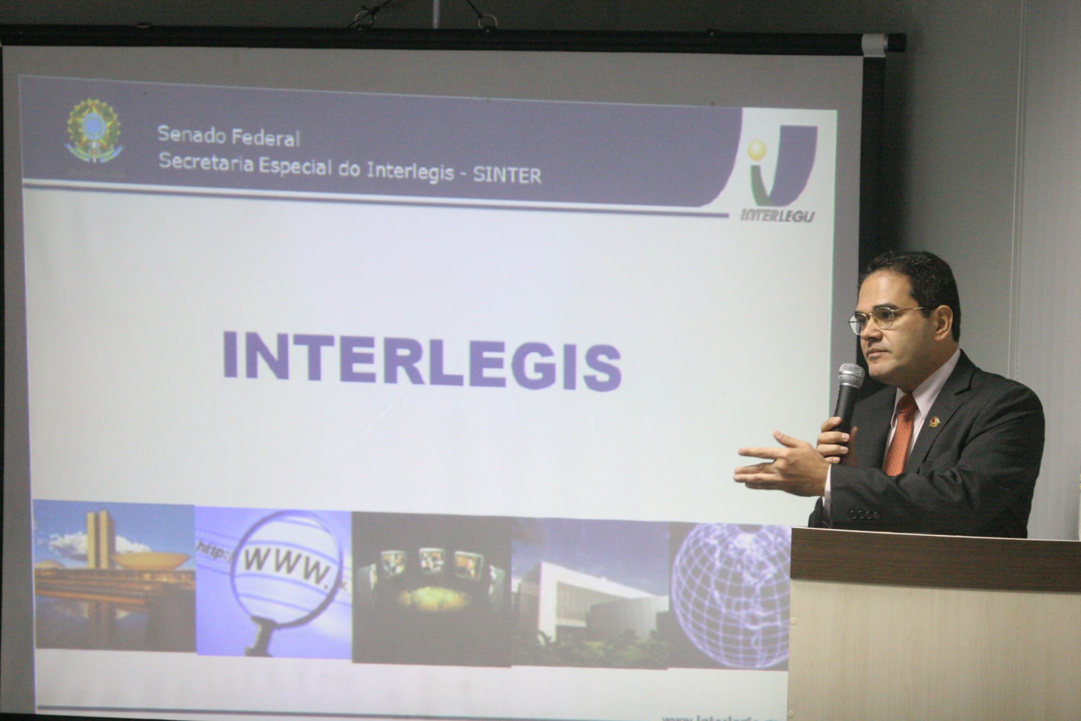Implantação da Escola do Legislativo em Schoroeder - Haroldo Feitosa Tajra