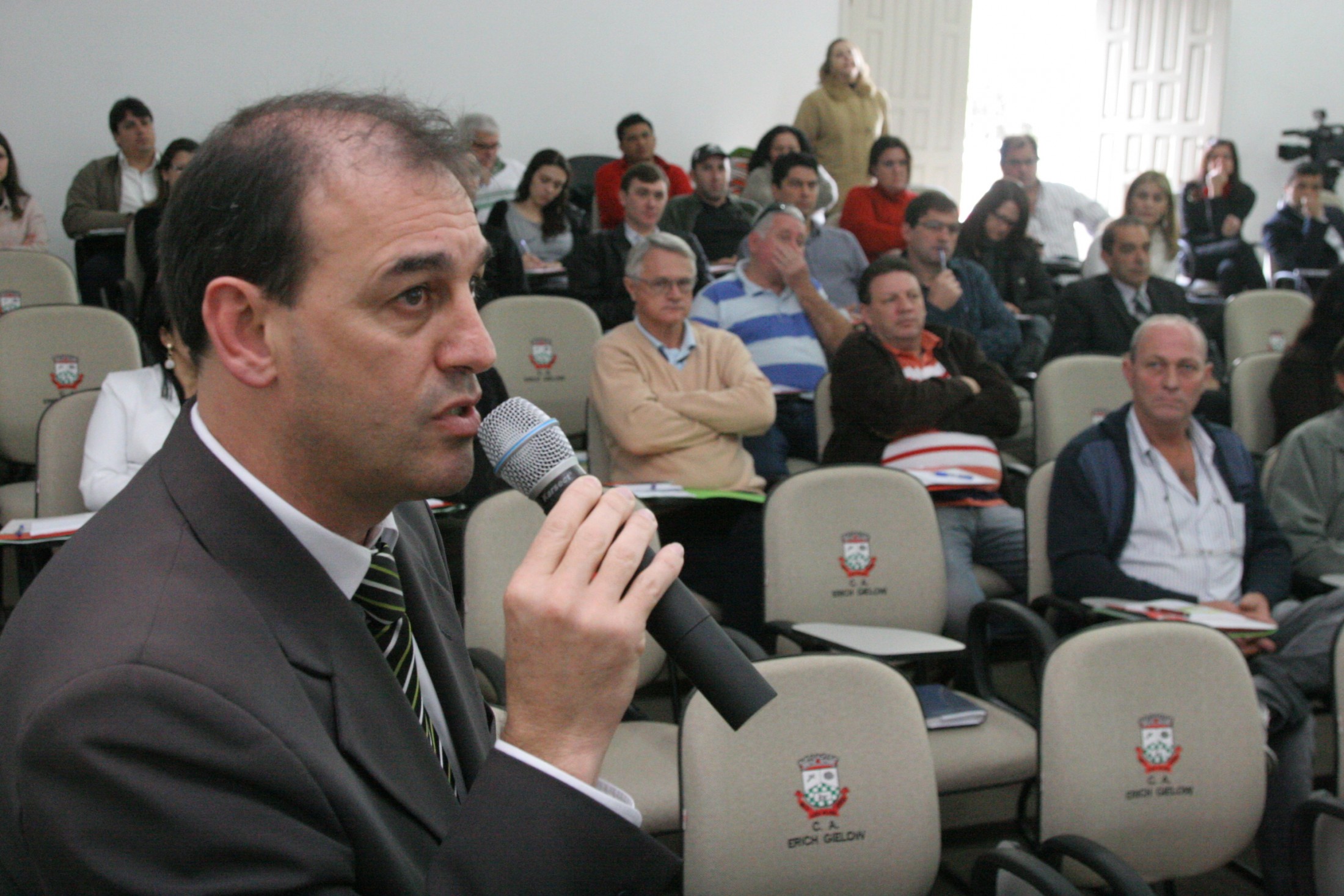 Programa de Capacitação do Legislativo Municipal em Luiz Alves - SC - Itamar Antônio Agnoletto