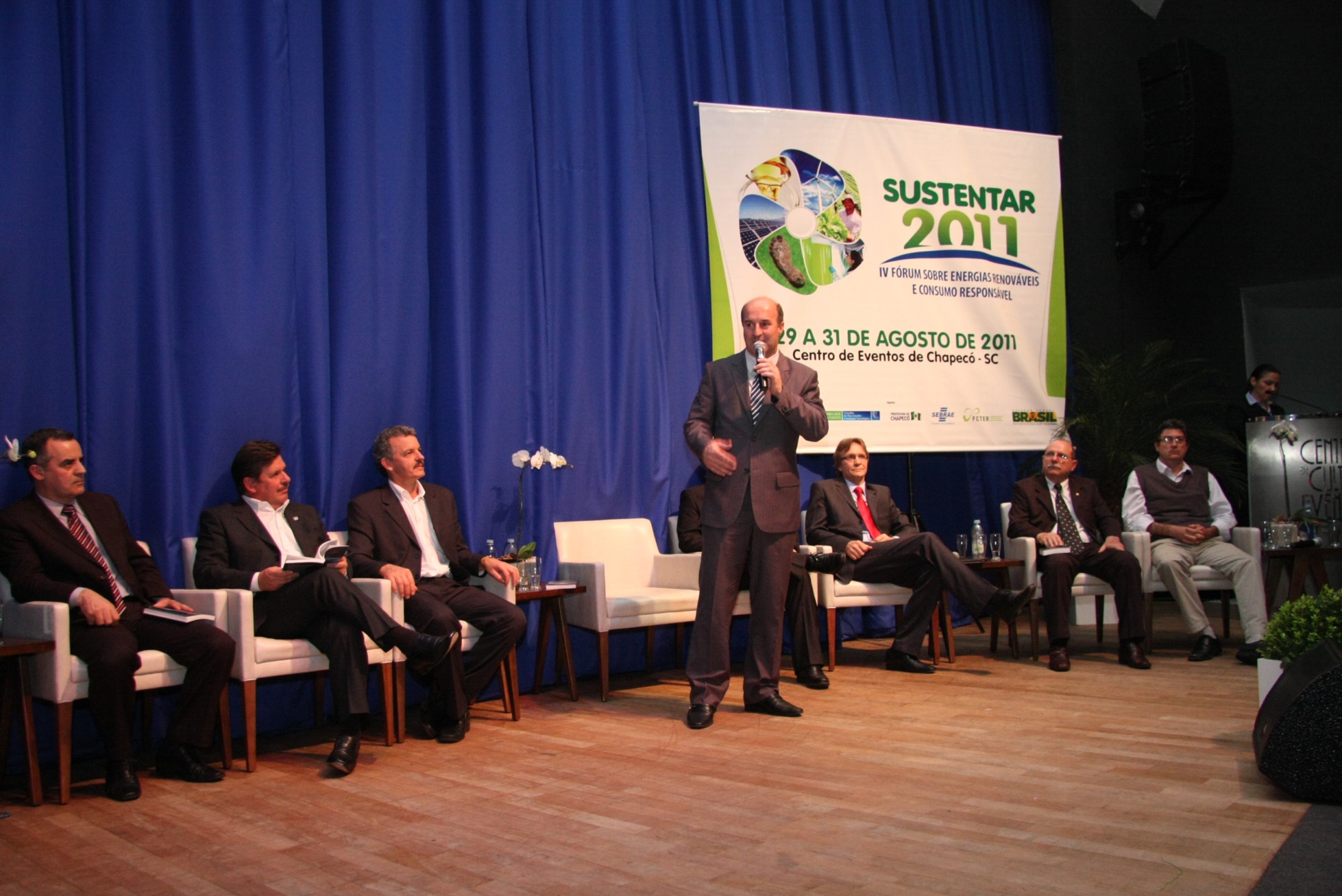 Sustentar 2011 - IV Fórum sobre Energias Renováveis e Consumo Responsável