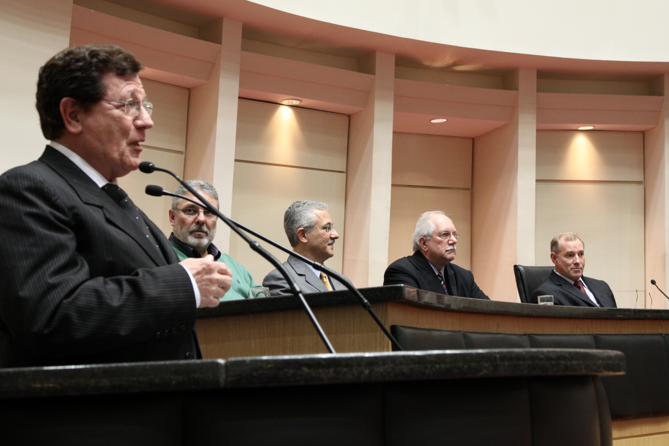 Sessão Especial em homenagem ao Tribunal Administrativo Tributário - TAT pela passagem dos seus 50 anos