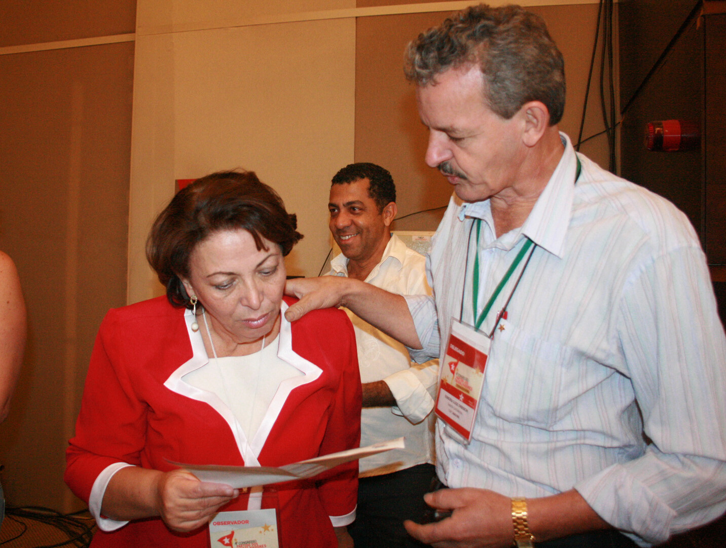 Dos Gabinetes – Dresch discute com Ideli ajuda às cidades atingidas por granizo