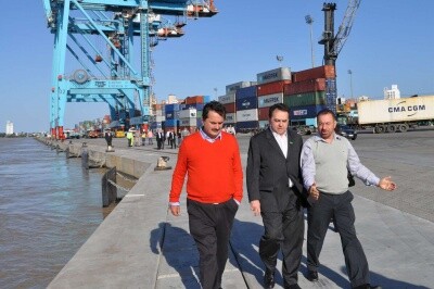 Autoridades avaliam danos no Porto de Itajaí