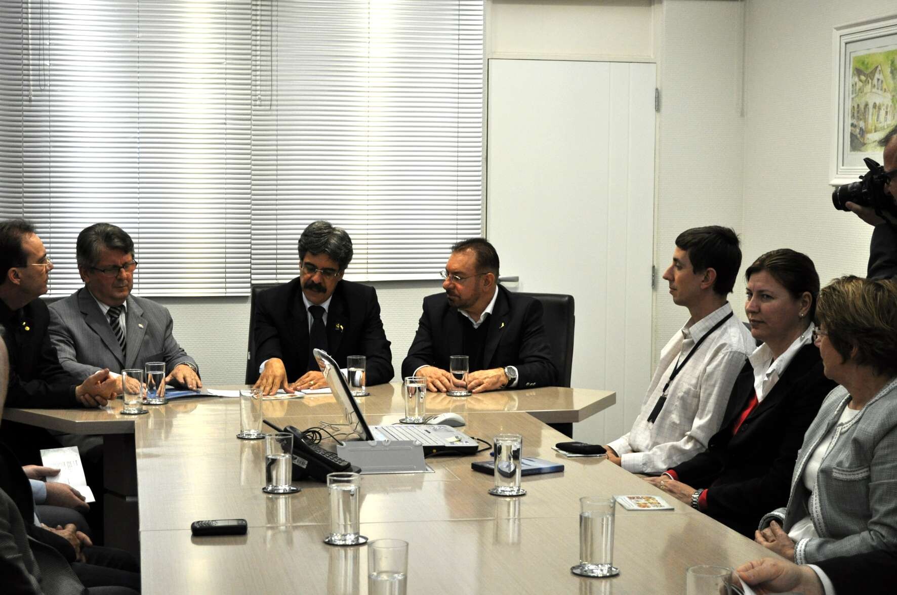 Dos Gabinetes – Deputado Volnei Morastoni acompanhou o Ministro da Pesca e Aquicultura na visita a I