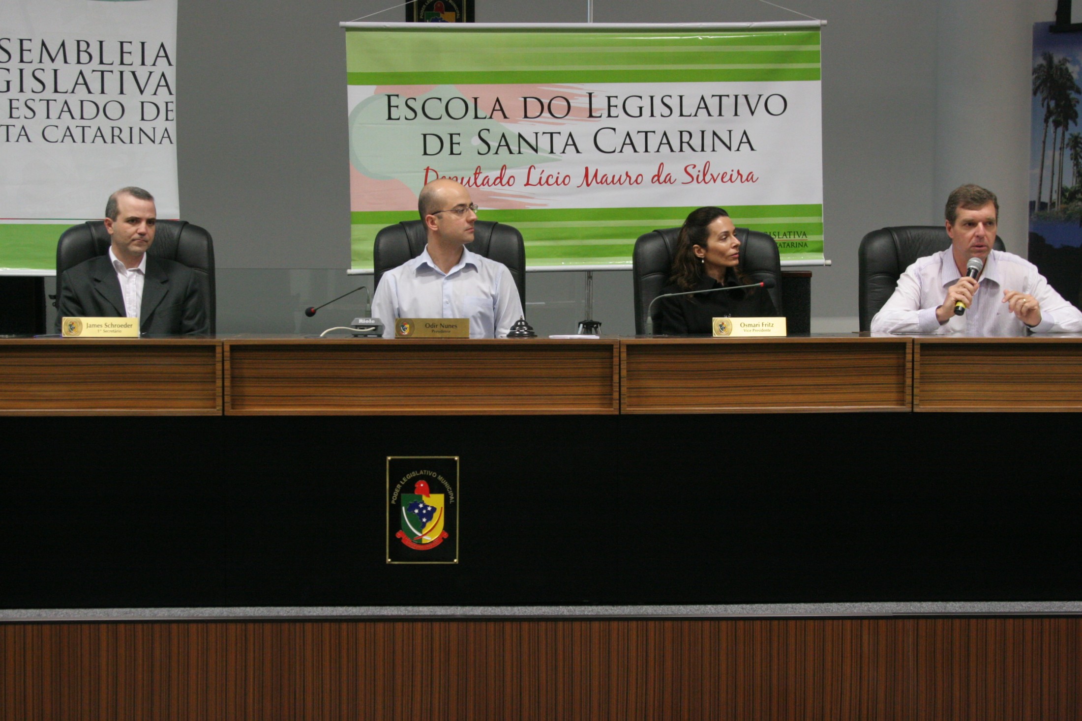 Seminário - Navegação Segura e Combate à Pedofilia na Internet - Joinville SC