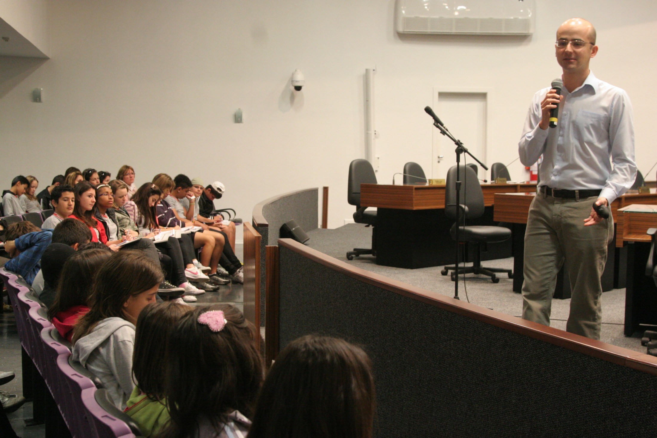 Seminário - Navegação Segura e Combate à Pedofilia na Internet - Joinville SC - Palestrante Rodrigo Nejm