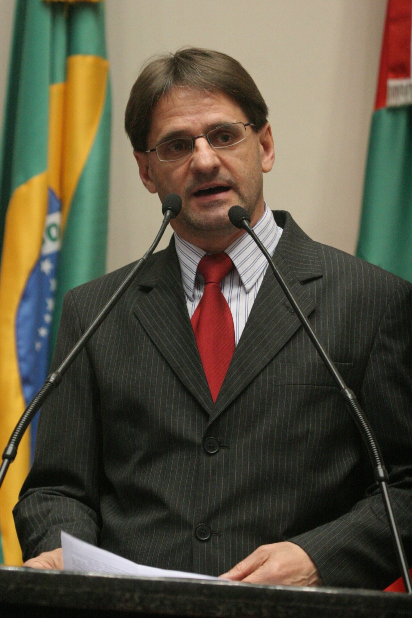 Dos Gabinetes – Para Saretta privatização da Casan afetará pequenos municípios