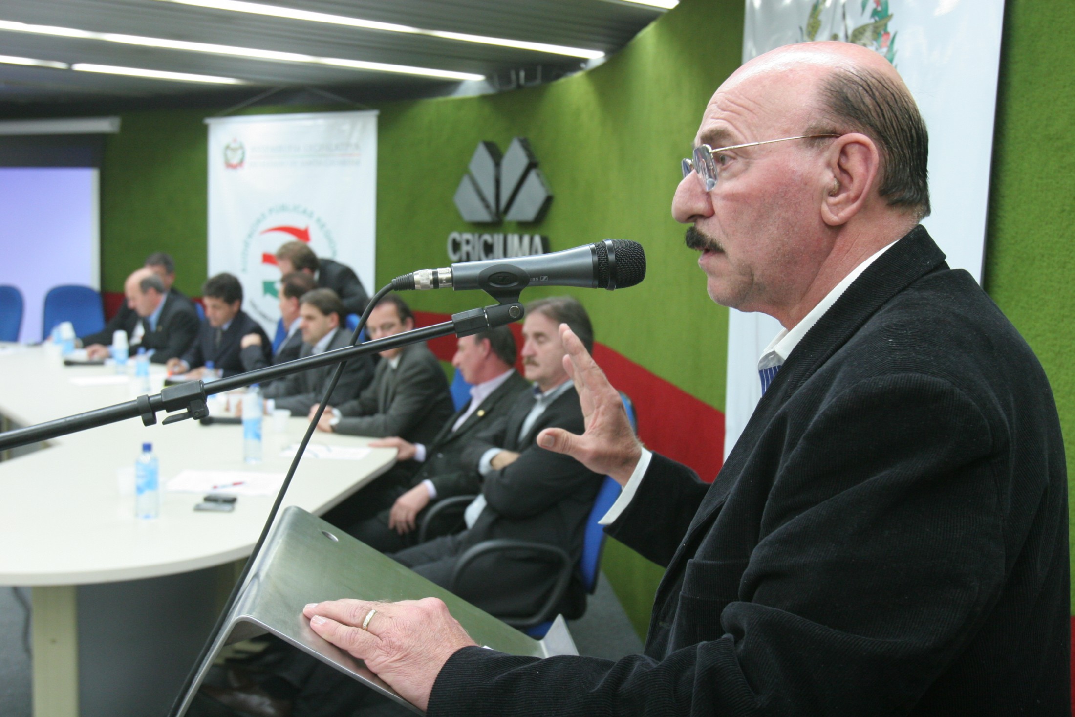Audiência Pública Regional - Plano Plurianual 2012-2015 e a Lei Orçamentária Anual (LOA) 2012 - Criciúma / SC