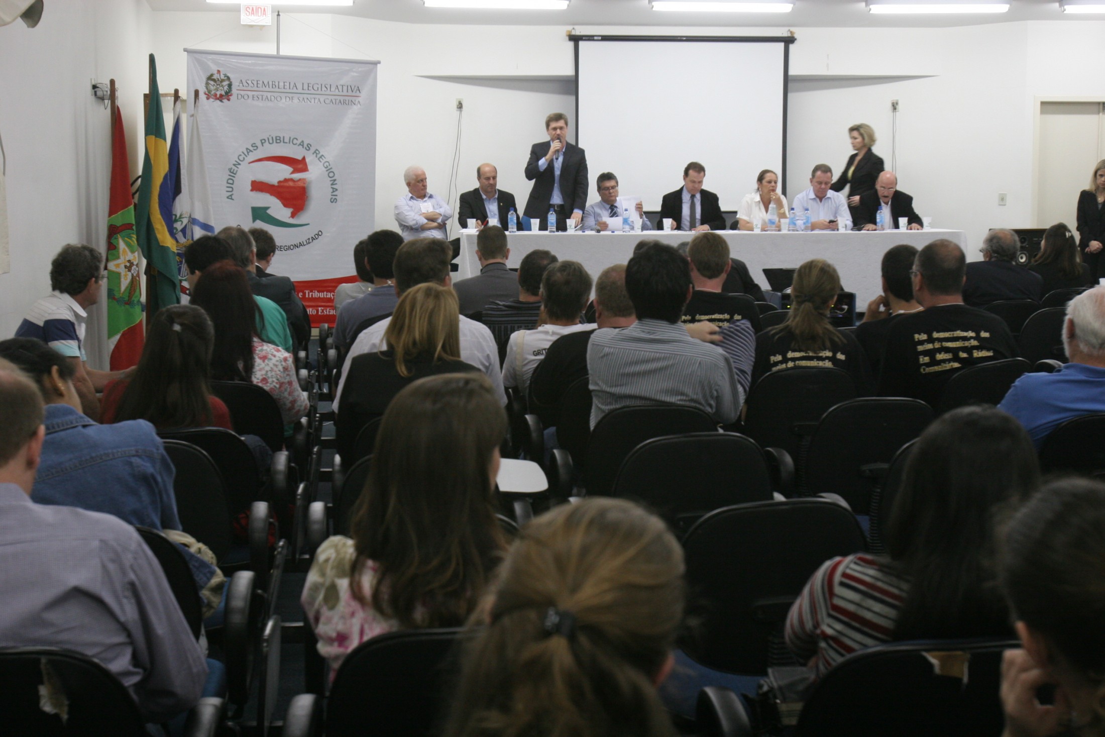 Audiência Pública Regional - Plano Plurianual 2012-2015 e a Lei Orçamentária Anual (LOA) 2012 - Tubarão / SC
