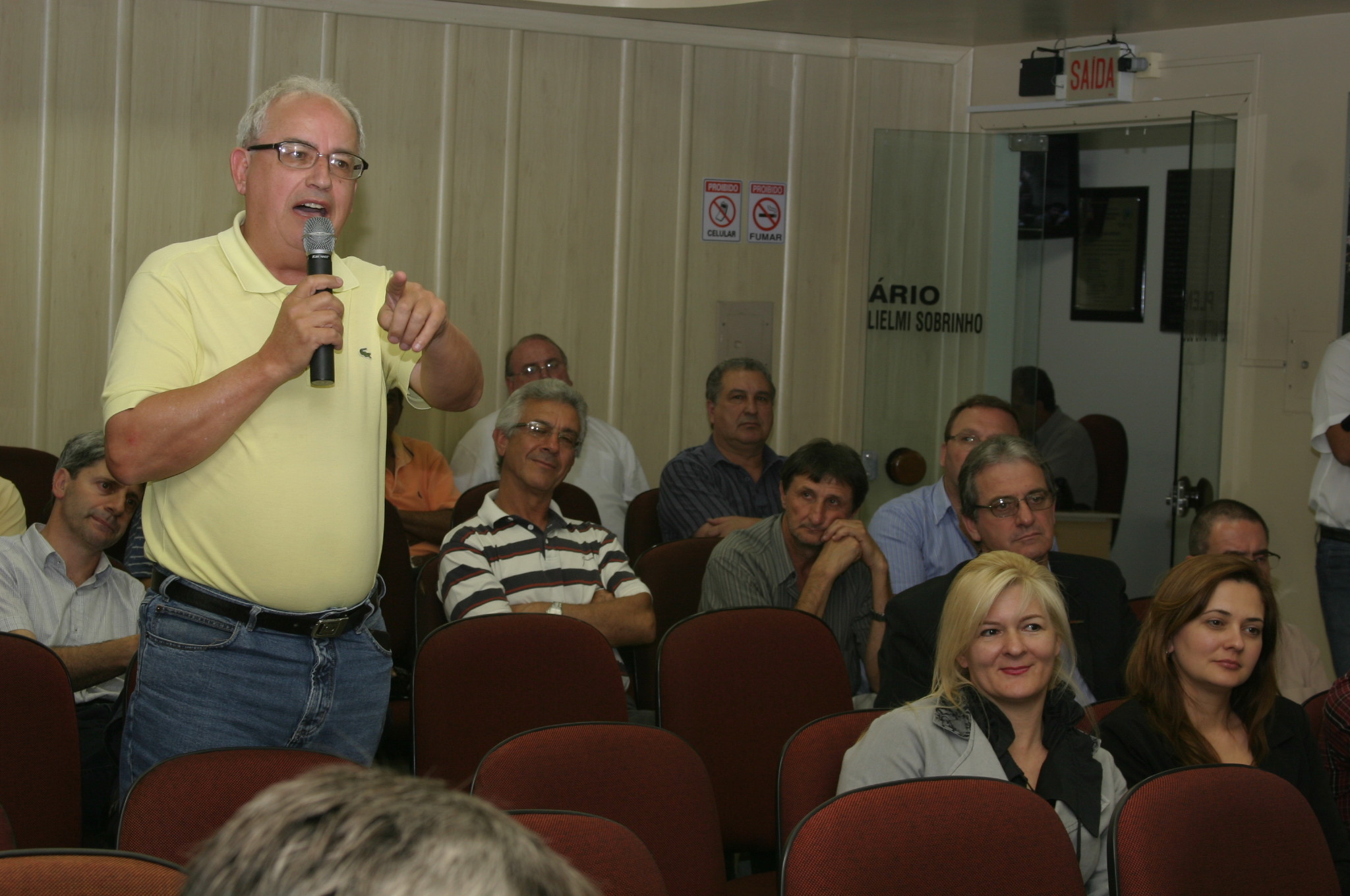 Deputados Valmir Comin (PP) e Dóia Guglielmi (PSDB) promovem audiência pública em Criciúma a fim de discutir a situação da Via Rápida.