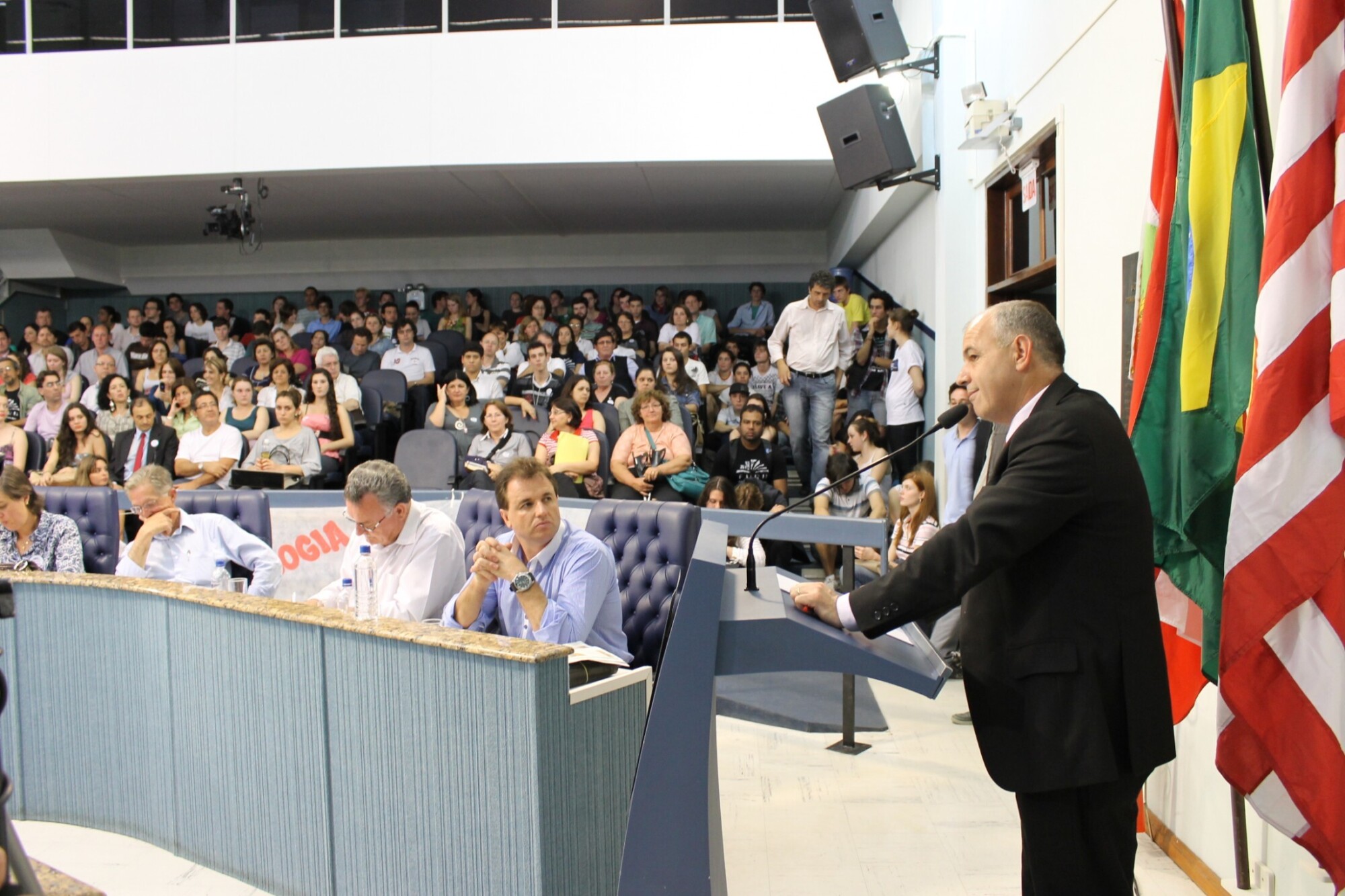 Dos Gabinetes – Federalização da Furb é defendida pelo deputado Sargento Soares