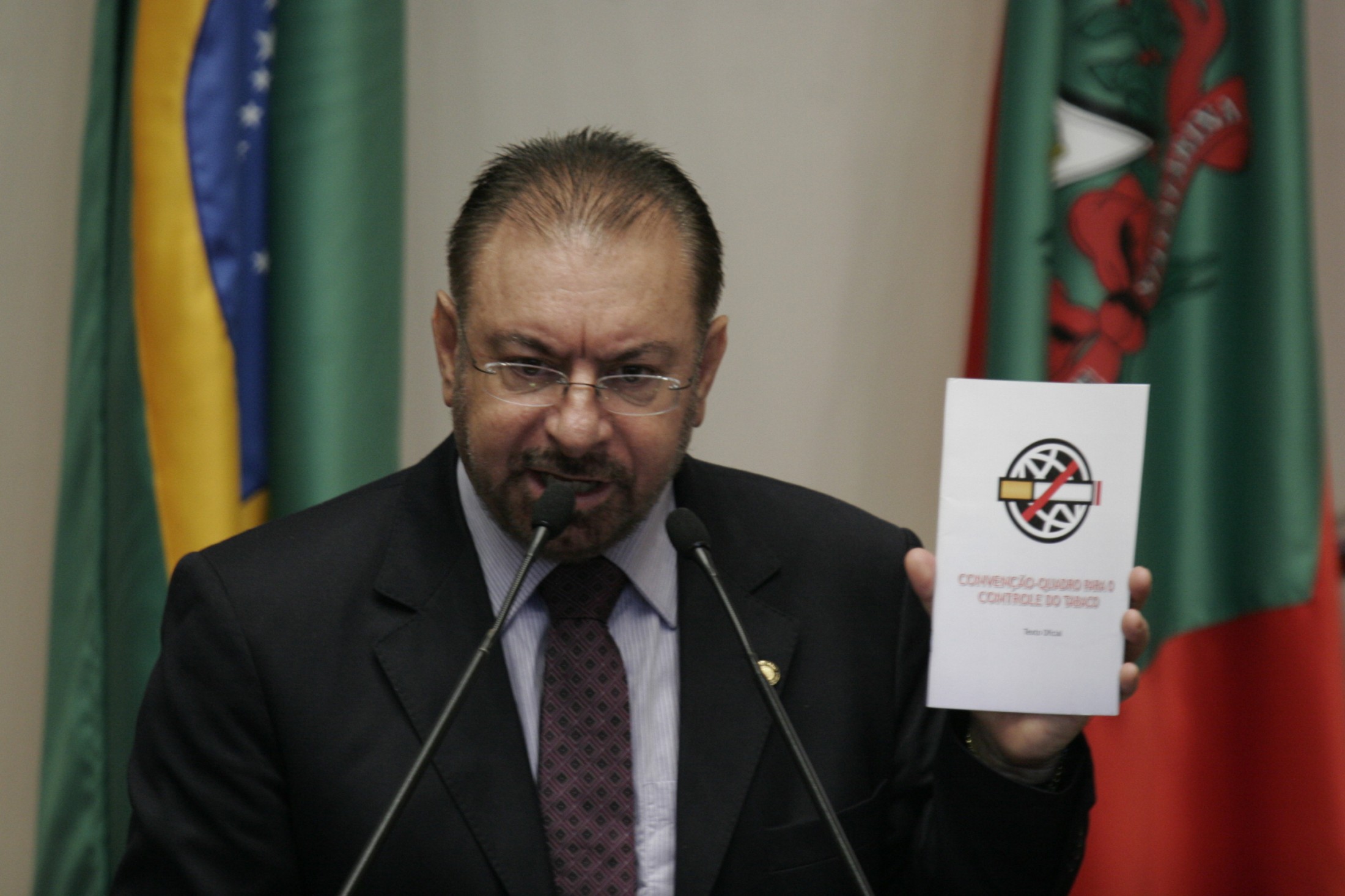 Deputado Volnei chama atenção para as consequências do tabagismo