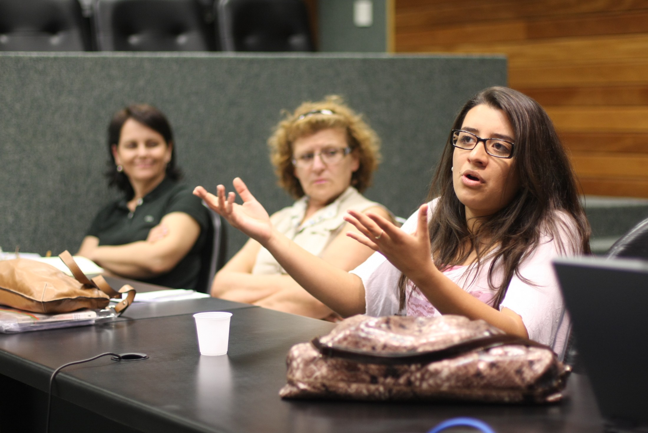 Estudantes discutem a importância do voto