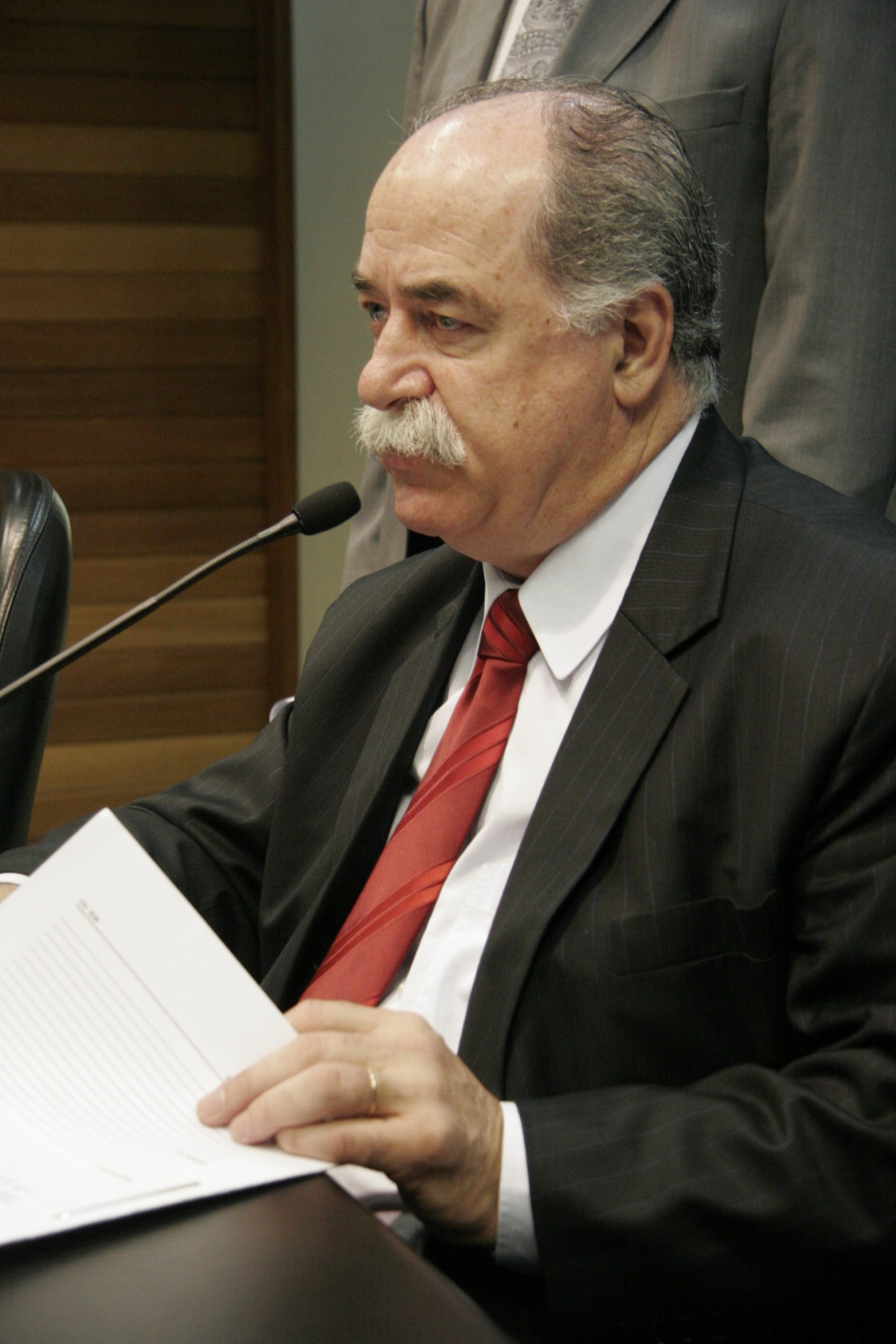 Deputado Romildo Titon (PMDB) - Reunião da Comissão de Justiça