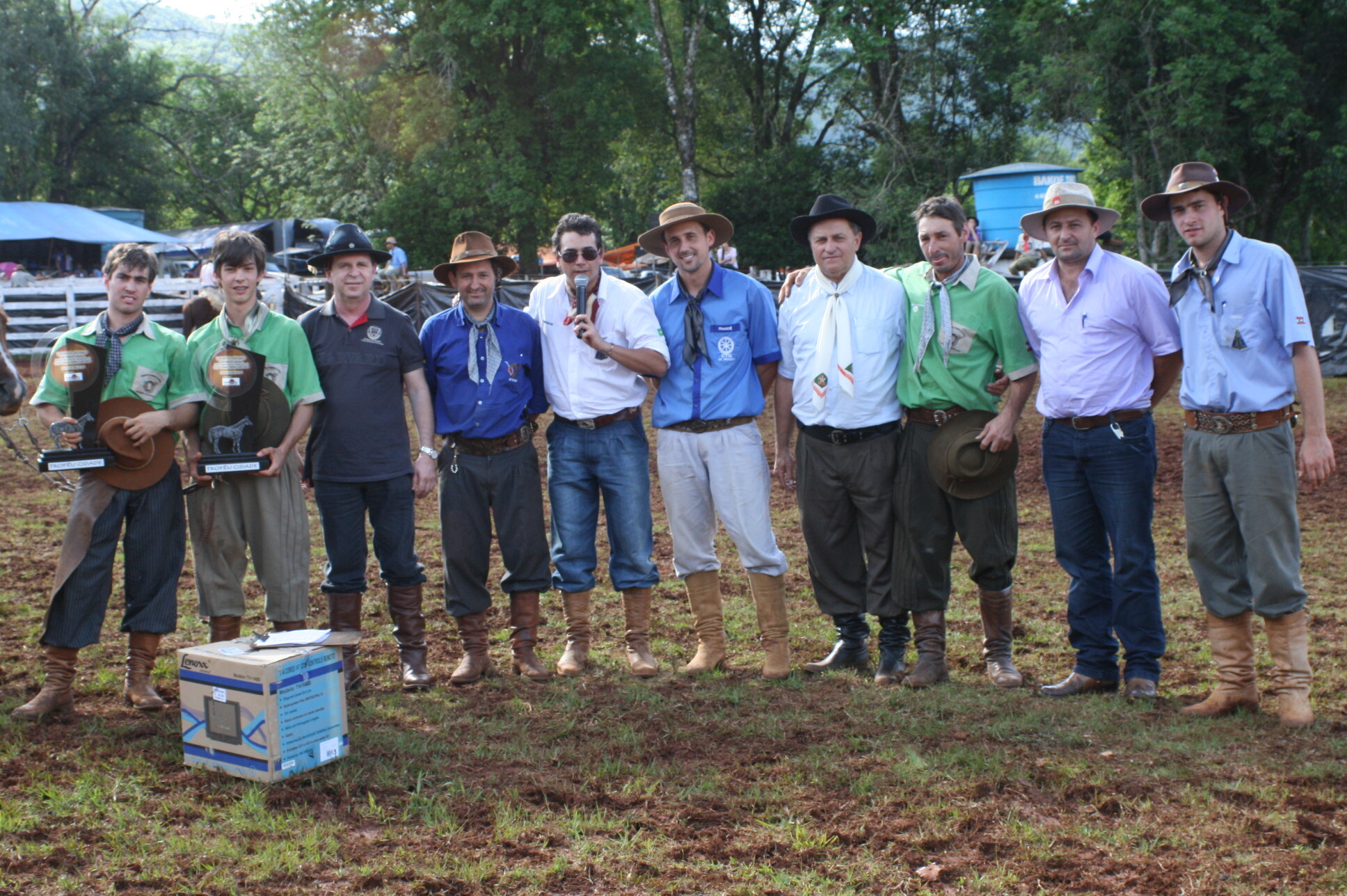 Eskudlark presente no rodeio em Santa Terezinha do Progresso
