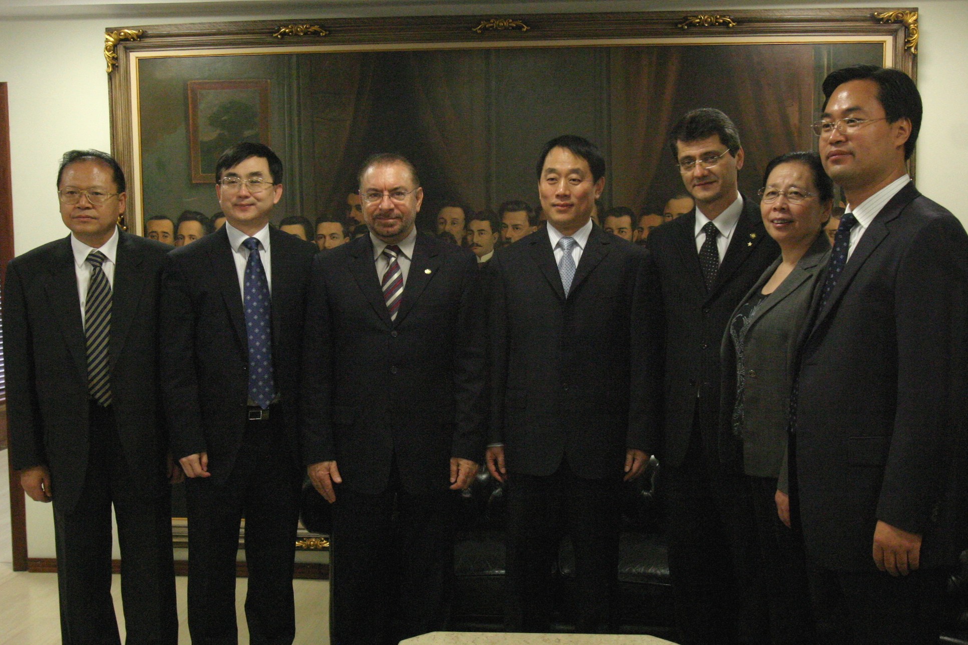 Assinatura de protocolo de cooperação entre o Hospital Universitário Federal de Santa Catarina e o Hospital Popular da Província de Henan