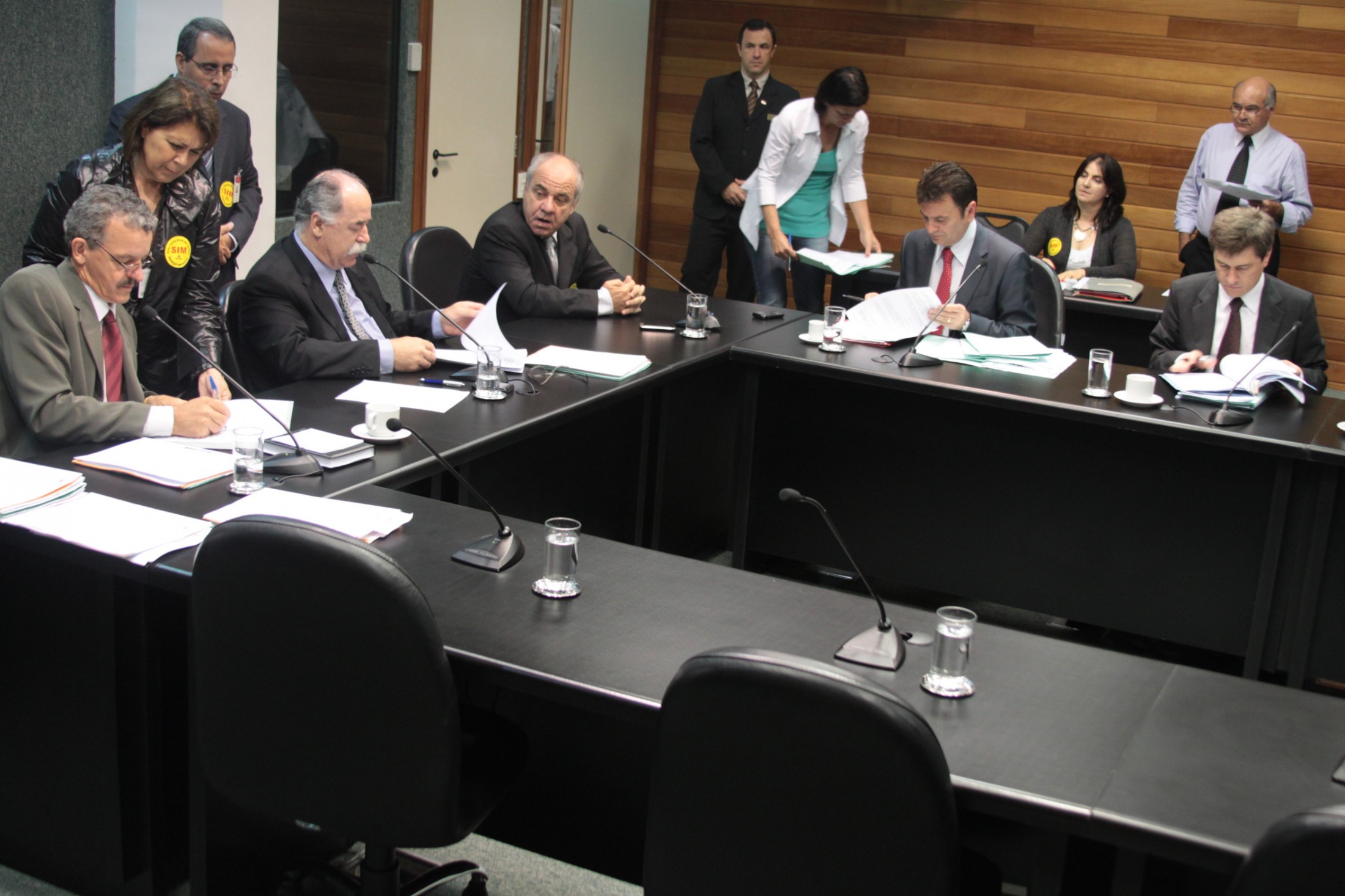 Comissão de Justiça delibera sobre diversas matérias