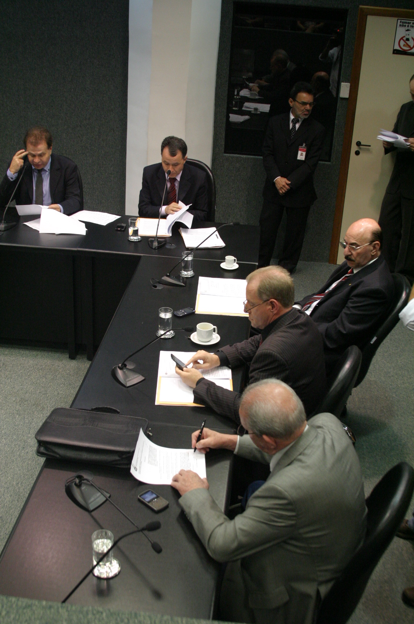 Comissão de Finanças pretende discutir impasse na liberação de recursos do Estado para instituições