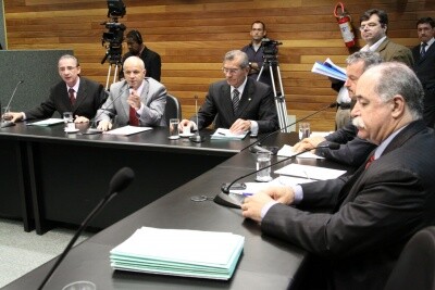 CCJ aprova Dia Estadual da Liberdade de Imprensa e Dia da Educação Ambiental em SC