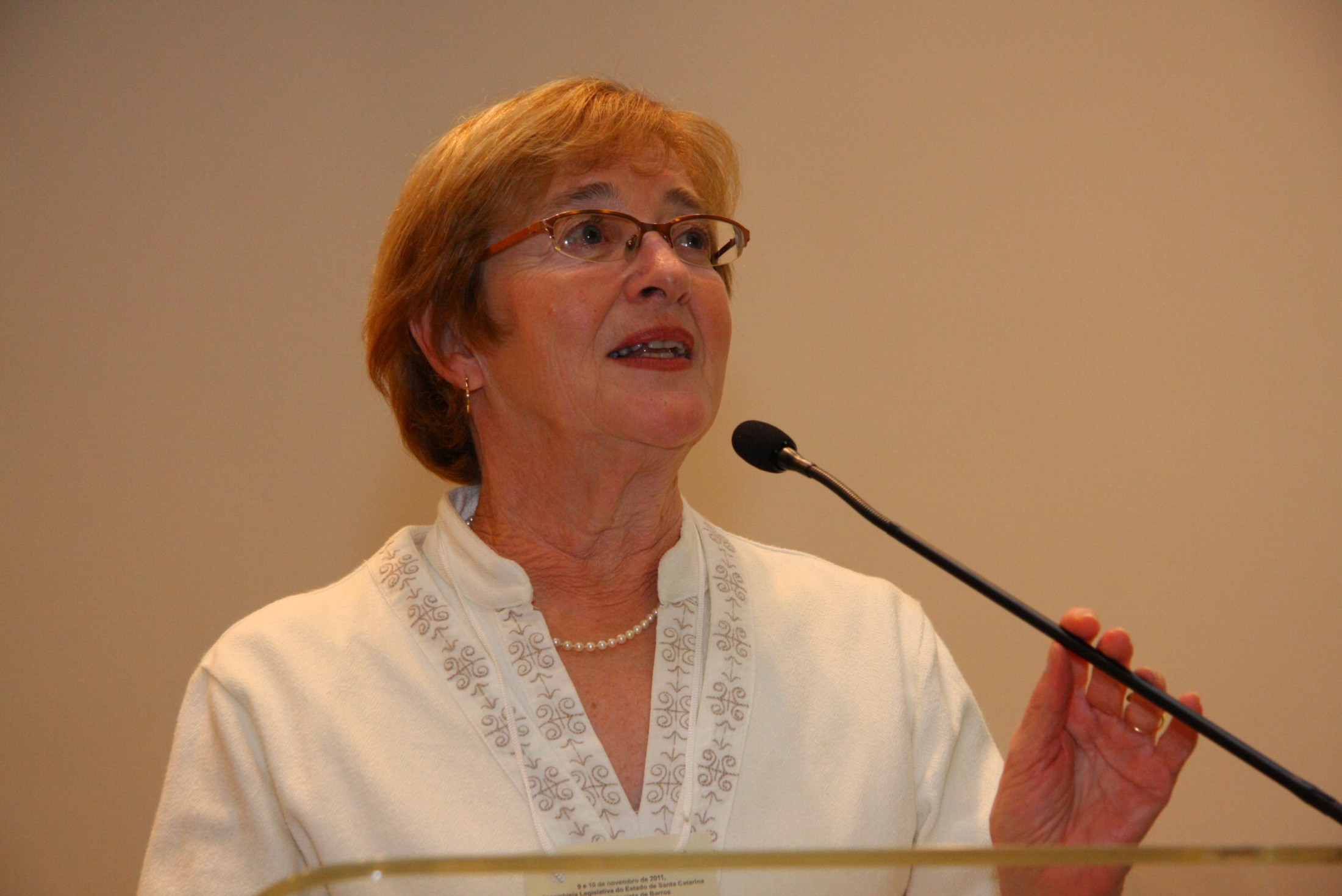 Maud Barlow