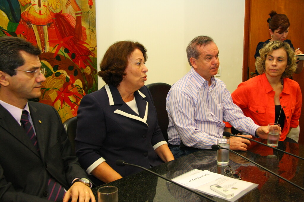 Entrevista coletiva - Ministra das Relações Institucionais Ideli Salvatti