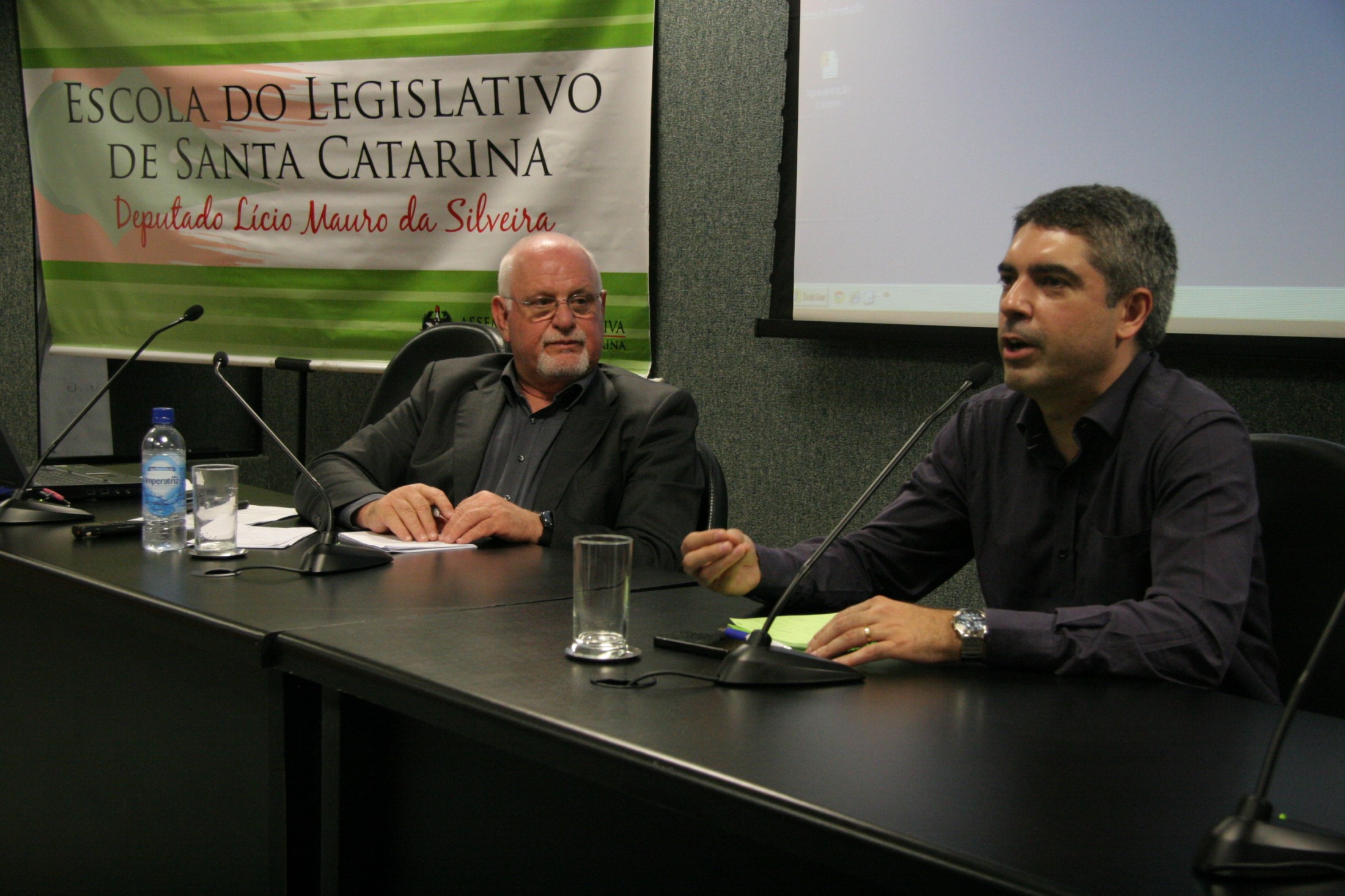 Seminário - O que pensam os profissionais da Segurança Pública no Brasil -