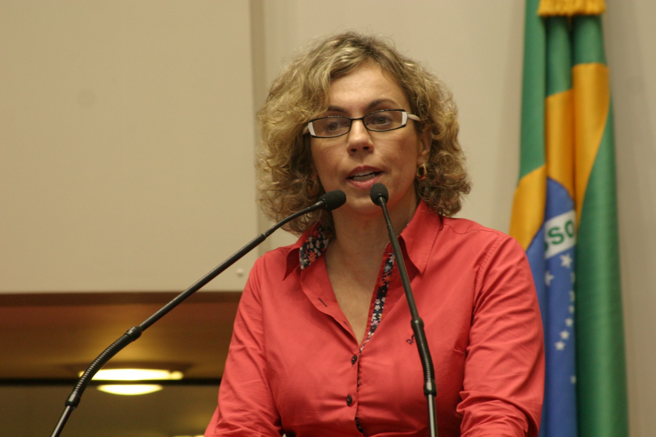 Deputada Ana Paula Lima (PT)