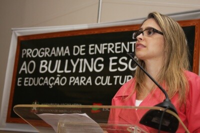 Assembleia Legislativa recebe seminário estadual: Bullying – Escola Família e Sociedade