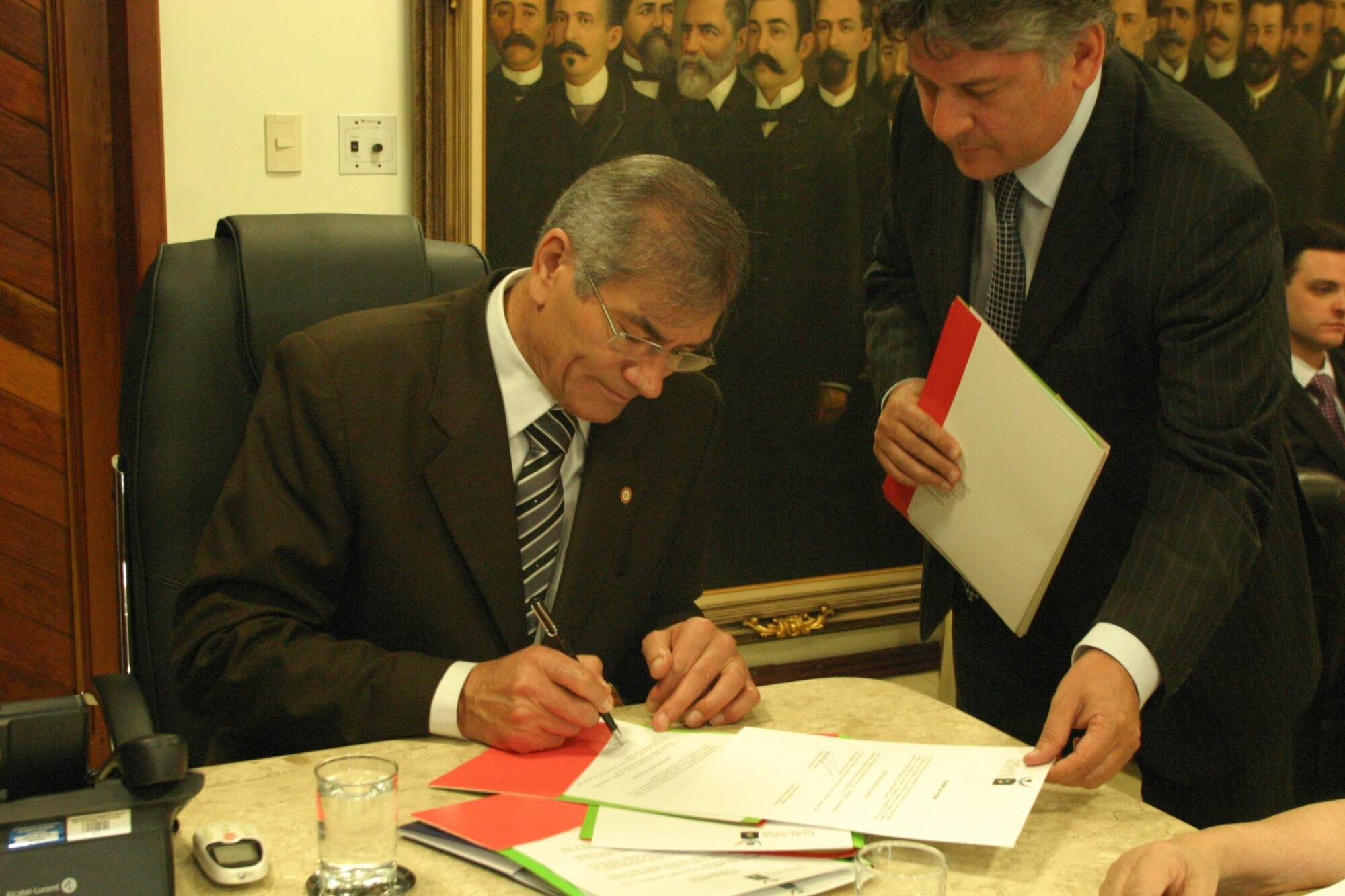 Silvio Drevek assume a presidência do Parlasul