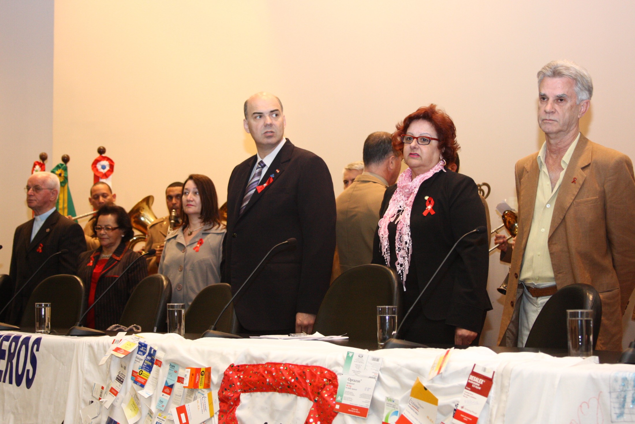 Ato Parlamentar Solene em homenagem aos 30 anos de luta contra a epidemia de HIV / AIDS