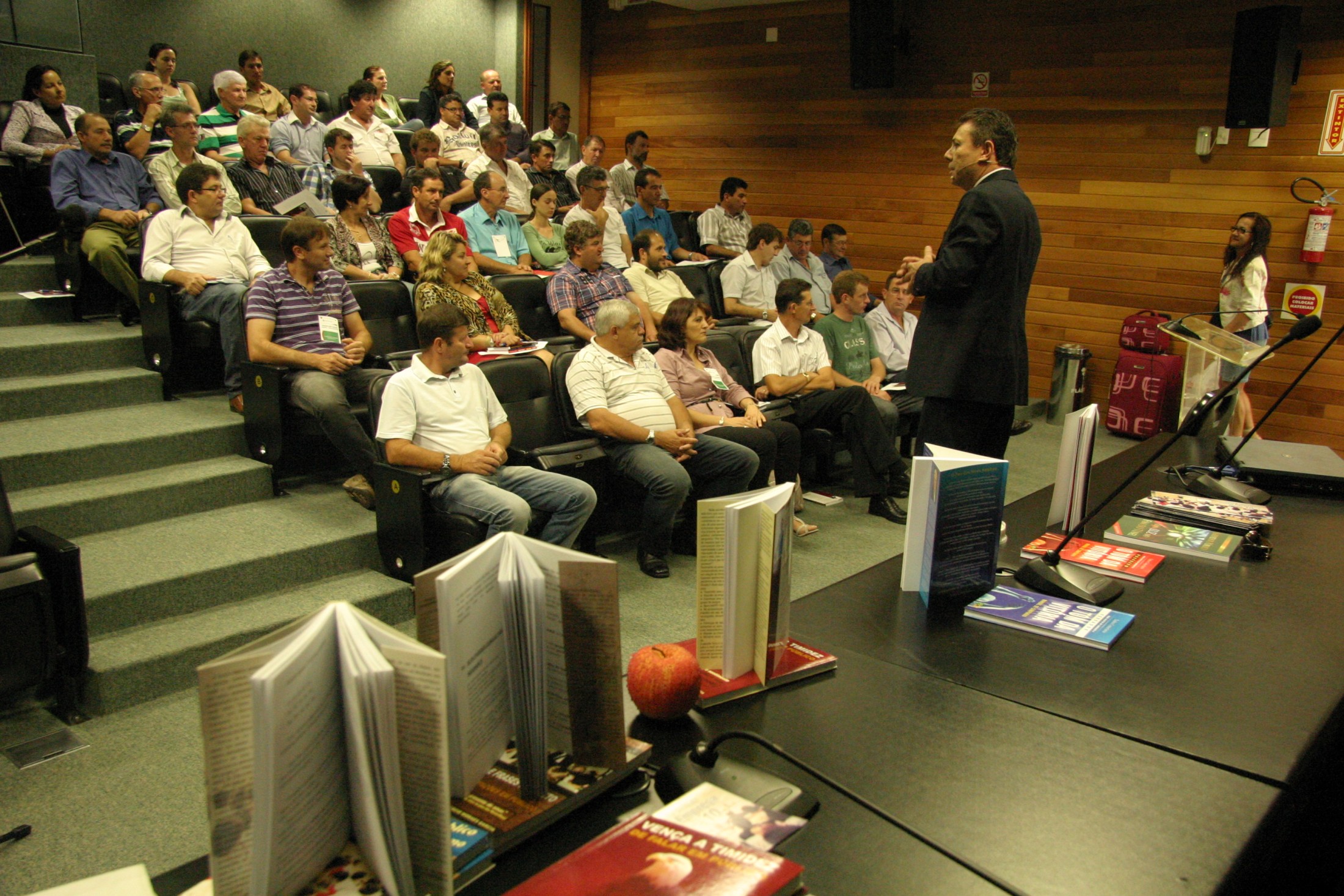 Escola do legislativo - Curso de oratória