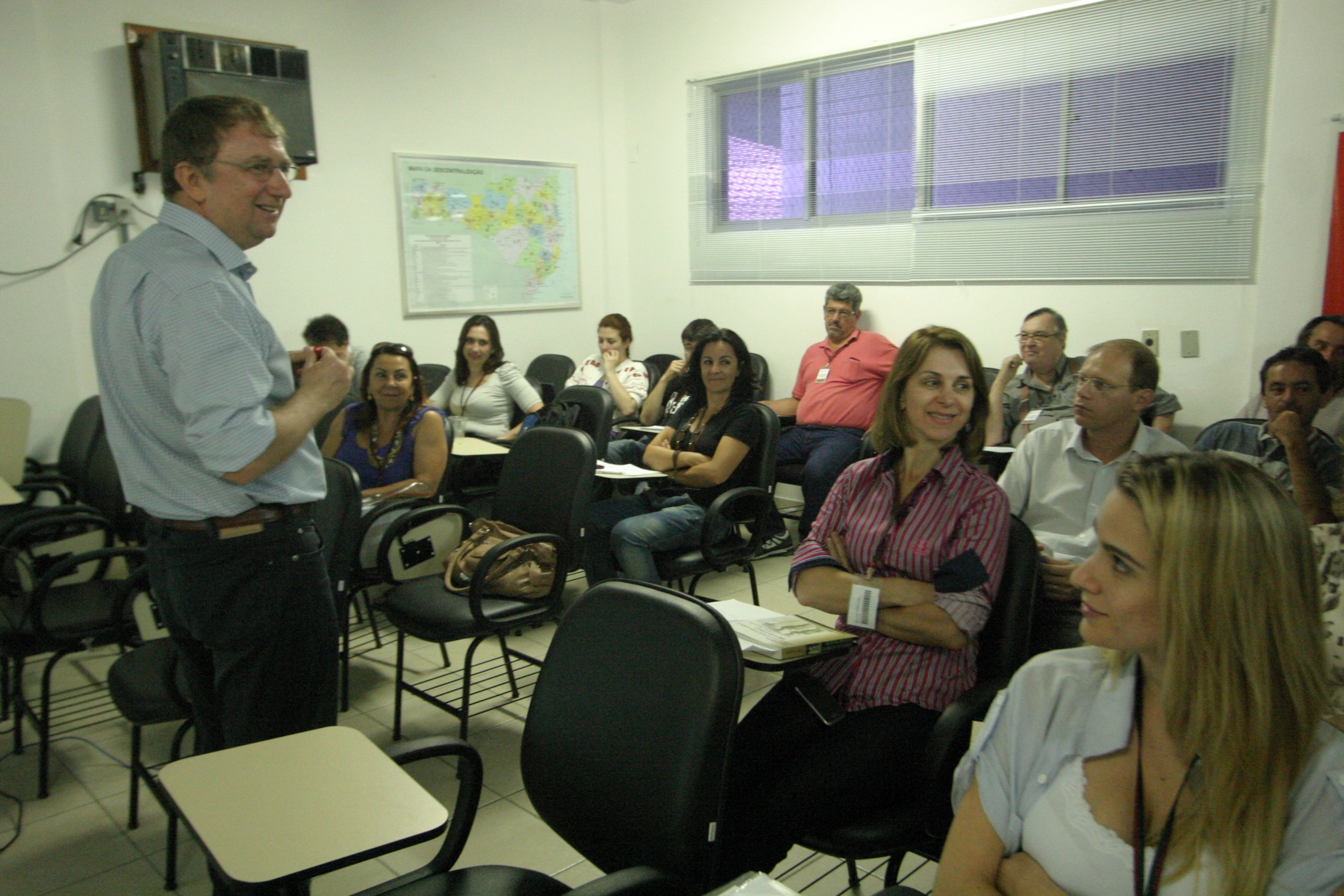 Escola do Legislativo - Pós-Graduação