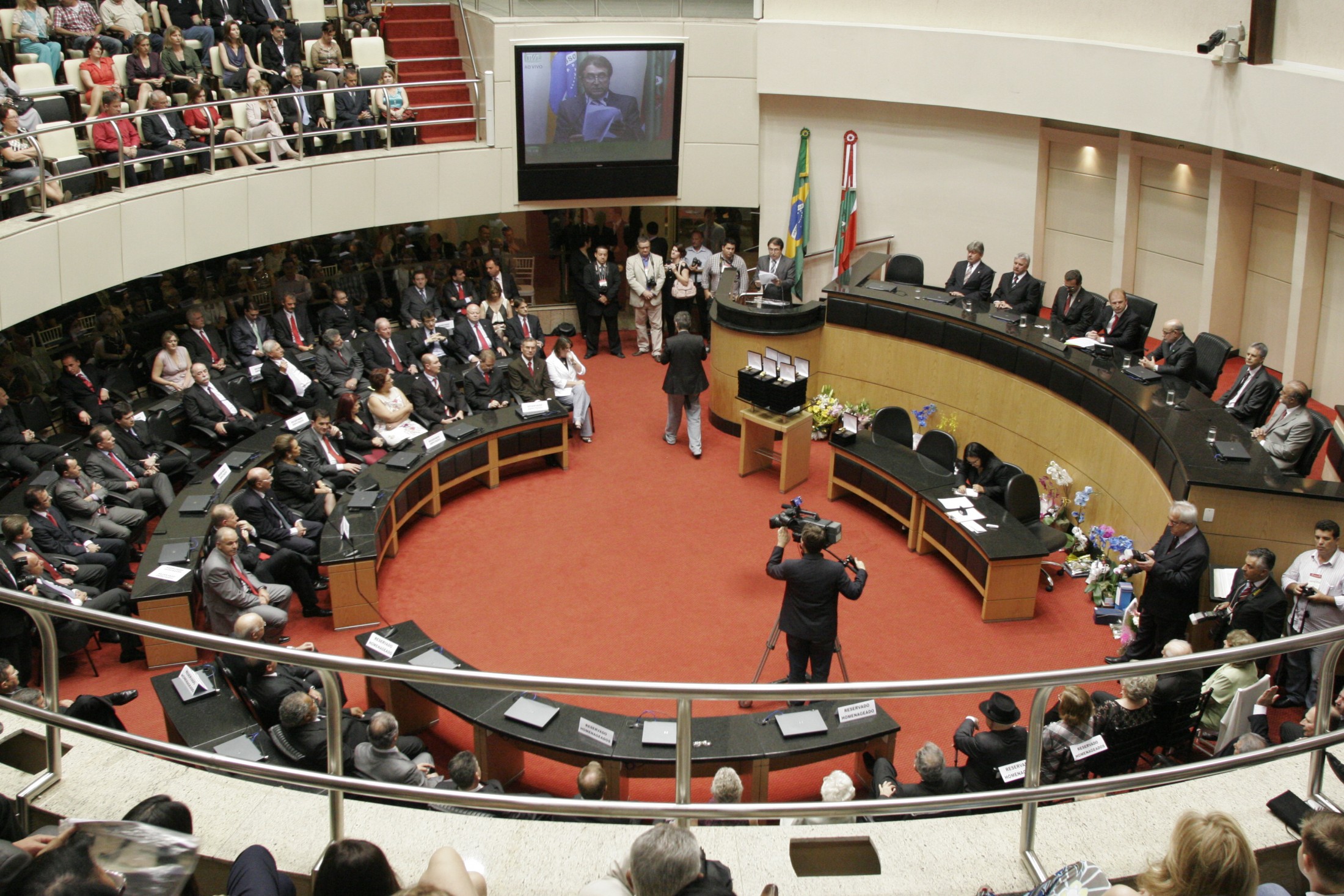 Sessão Solene de Outorga da Medalha 