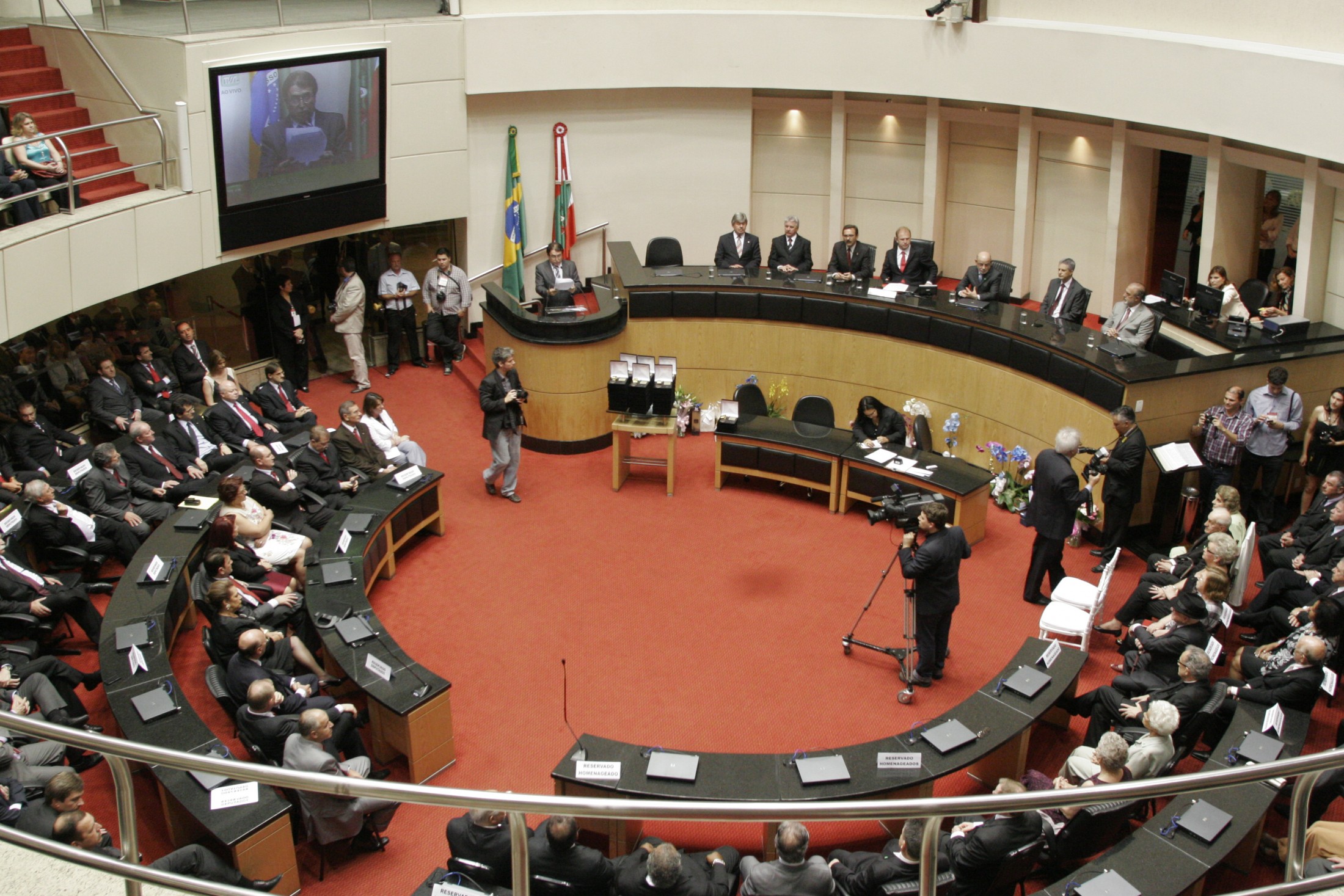 Sessão Solene de Outorga da Medalha 