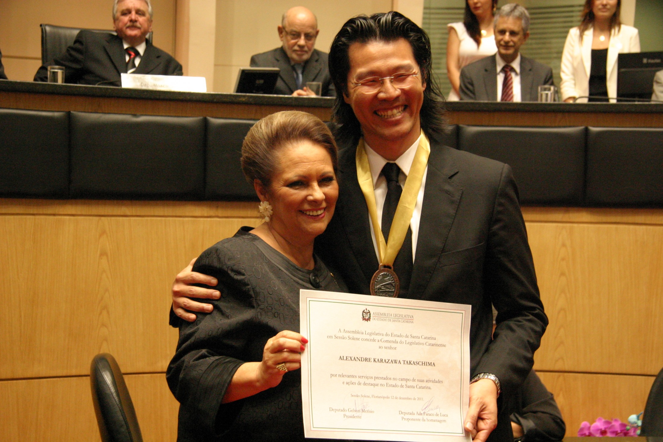 Ada de Luca e Alexandre Karazawa Takaschima