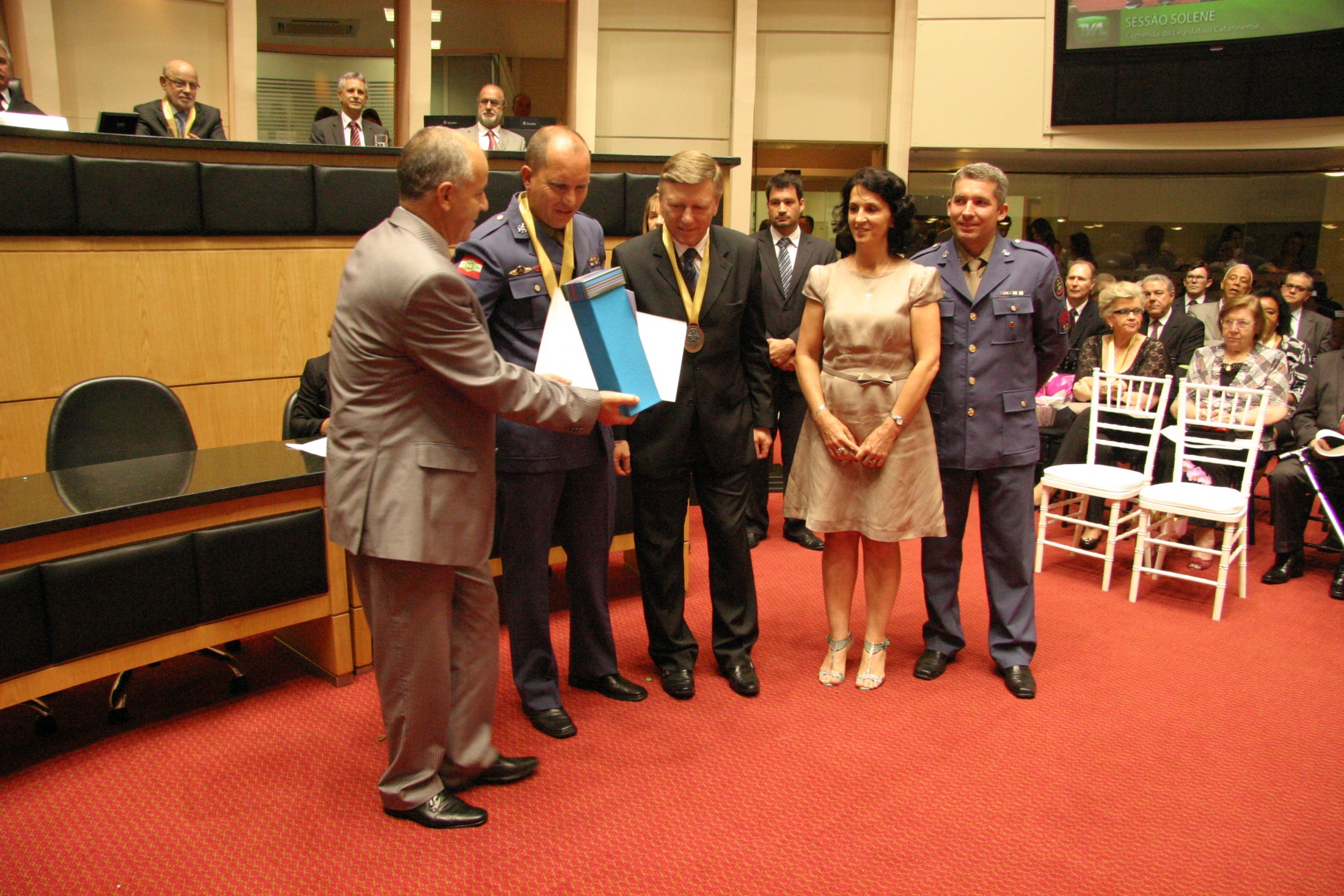 Sessão Solene de Outorga da Medalha 