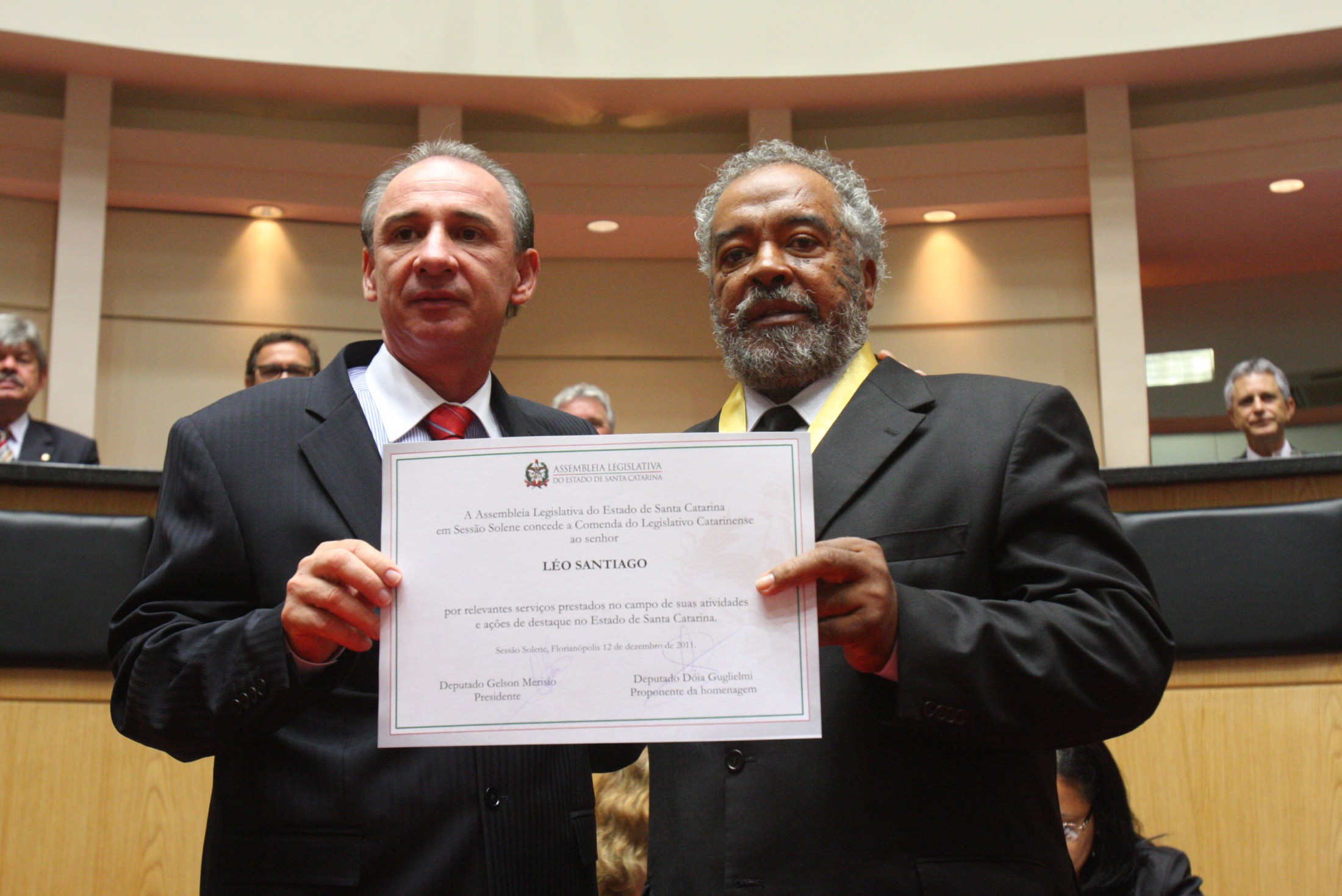 Dóia Guglielmi e Léo Santiago