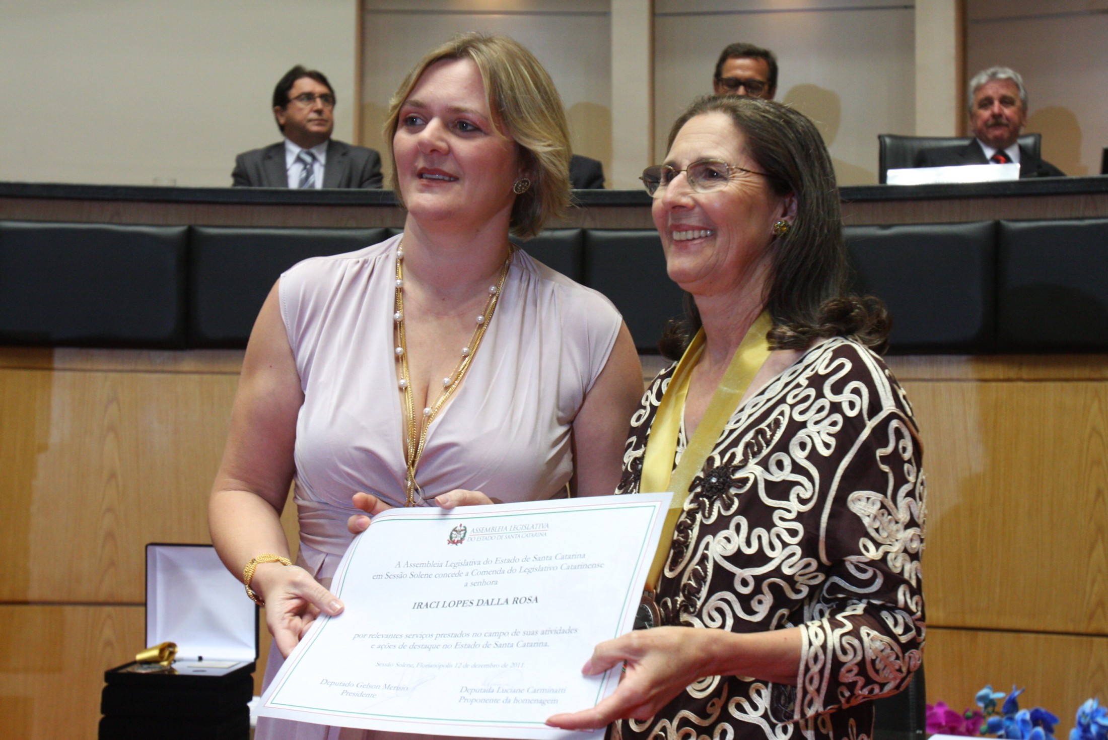 Luciane Carminatti e Iraci Lopes Dalla Rosa