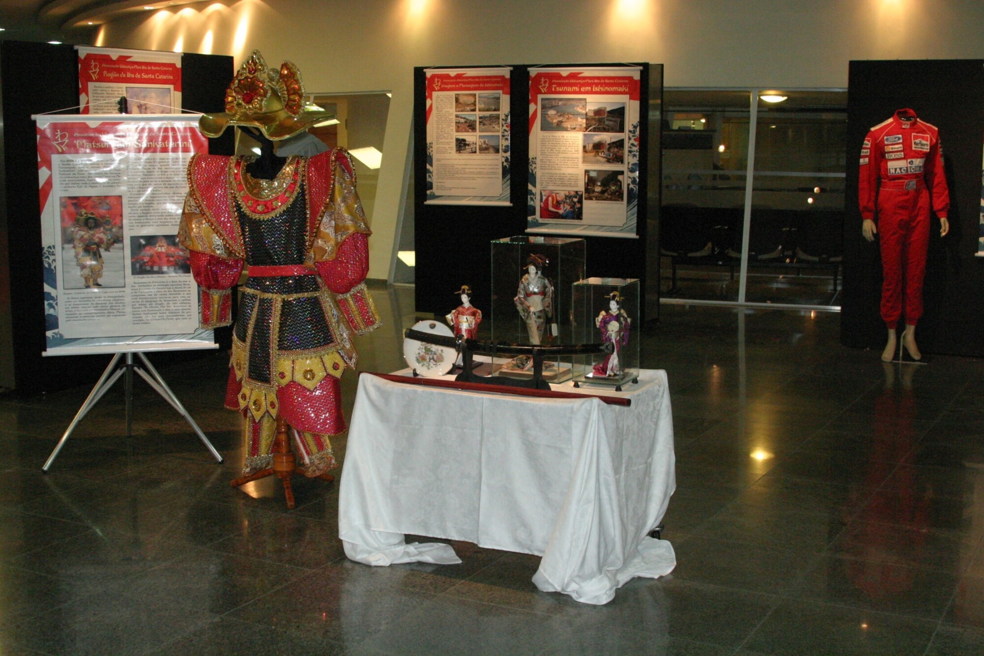 Semana Estadual de Amizade Brasil e Japão com exposição de painéis