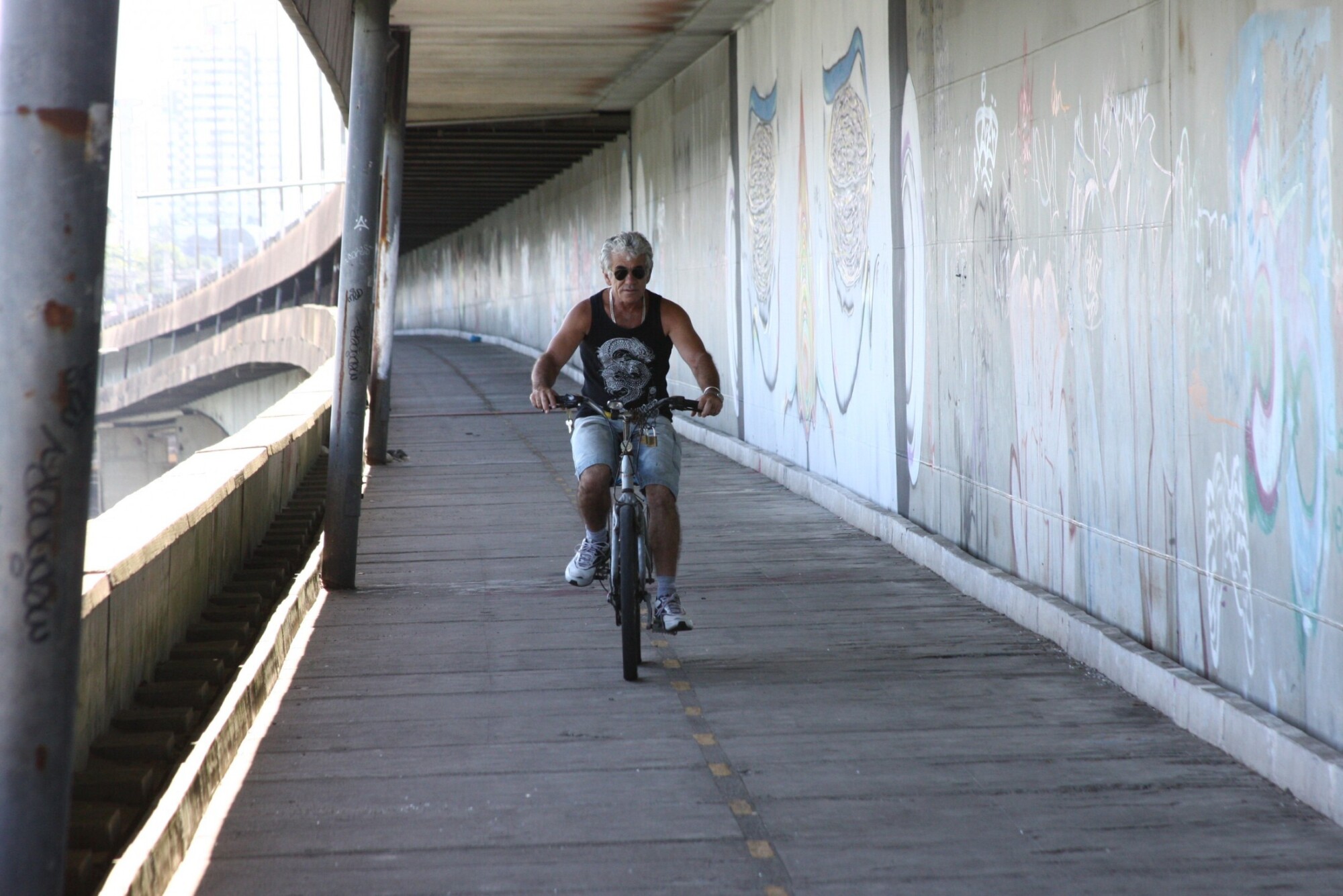Mobilidade Urbana - Passarela da Ponte Pedro Ivo - Florianópolis