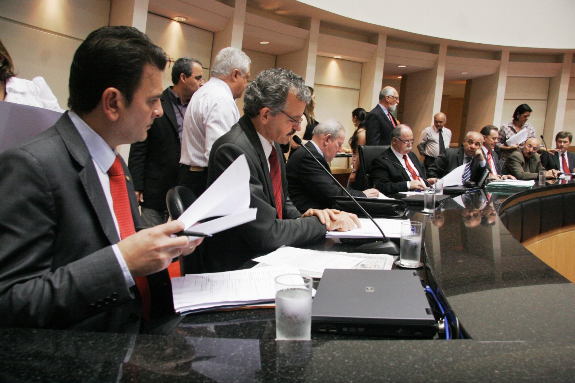 Reunião conjunta das Comissões de Trabalho e Justiça e Finanças - 2011