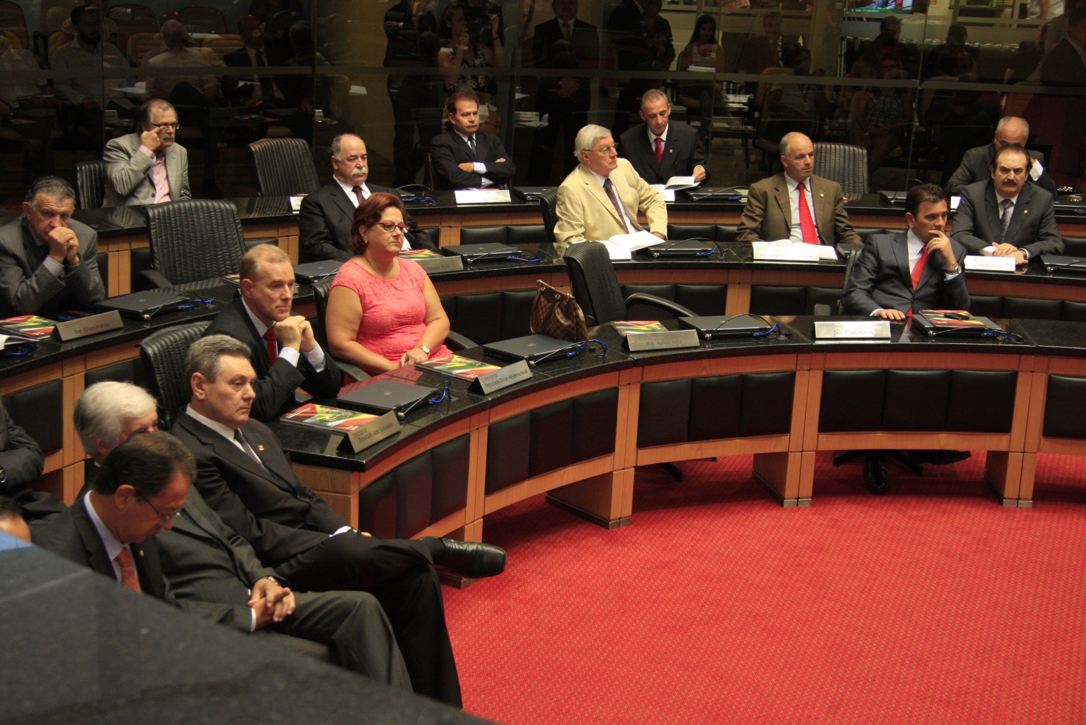 Sessão Especial de abertura dos trabalhos da 2ª Sessão Legislativa da 17ª Legislatura e Leitura da Mensagem Anual do Excelentíssimo Senhor Governador do Estado