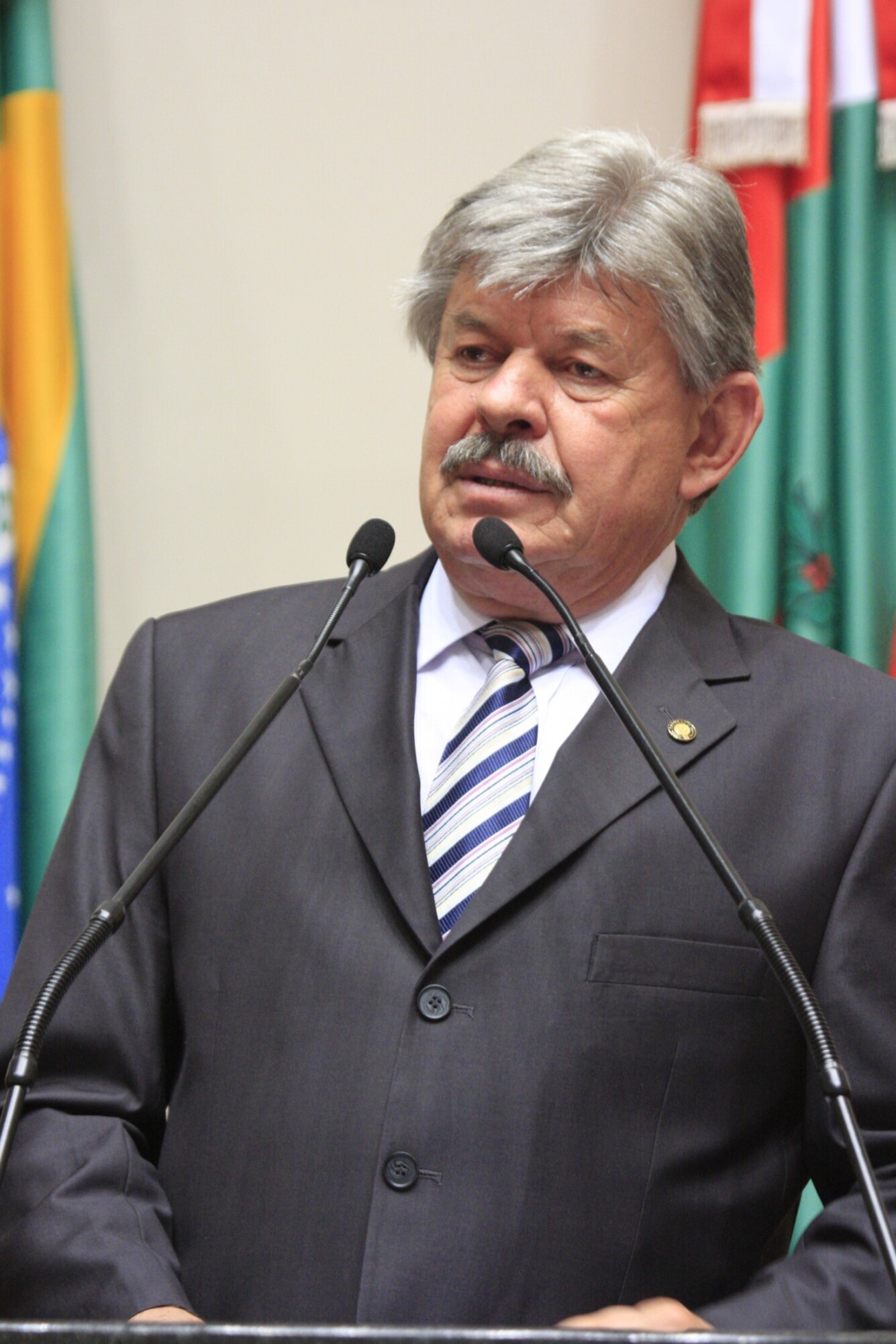 Caramori destaca trabalho das cooperativas
