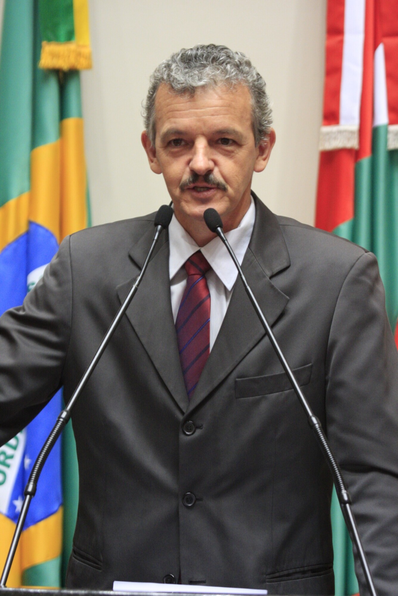 Líder do PT ressaltou a necessidade de políticas e programas ambientais e hidricos