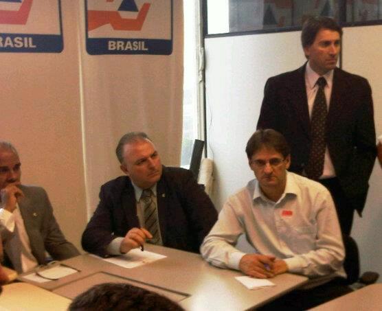 Saretta participa de reunião em Brasília