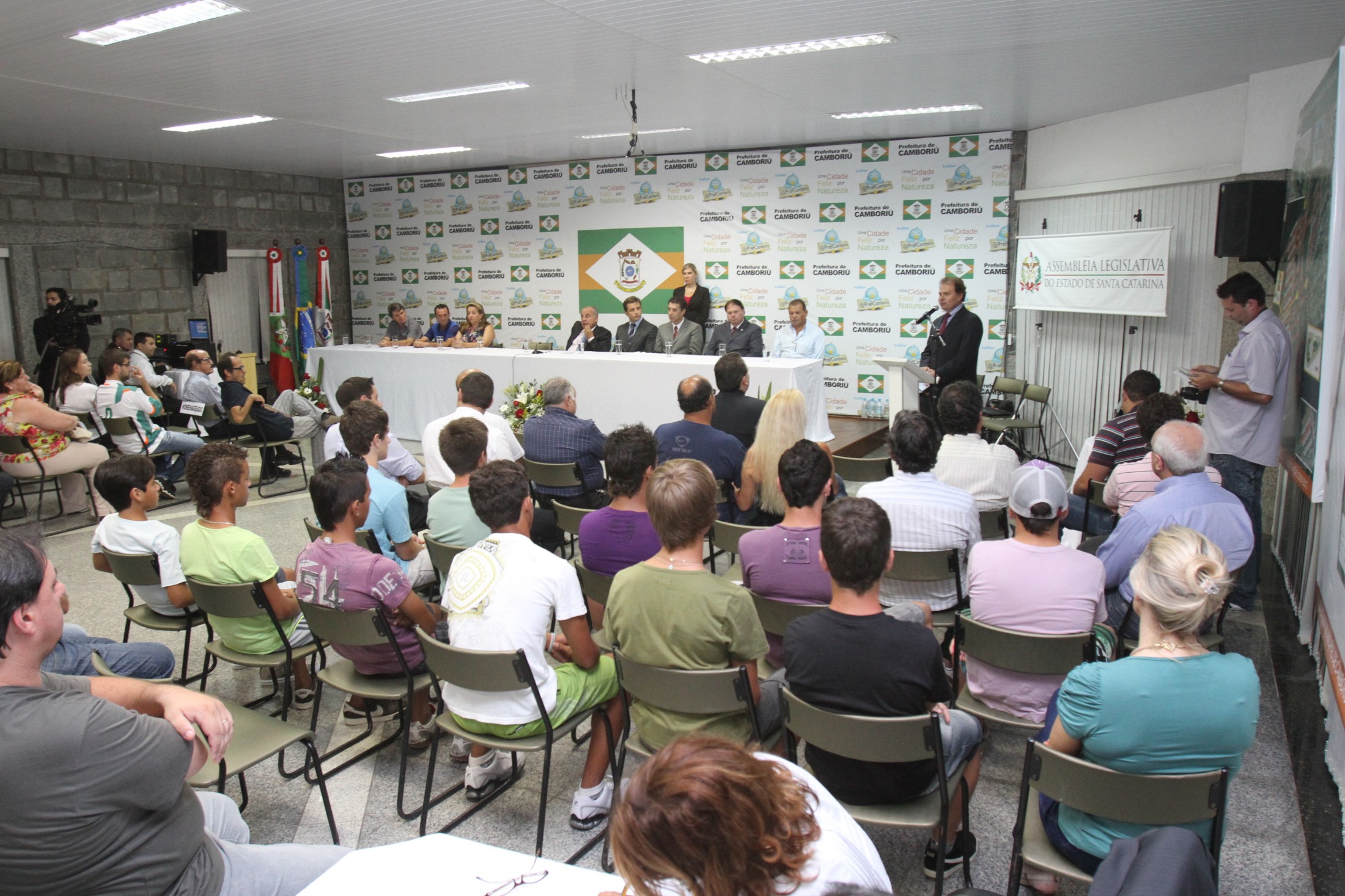 Sessão Solene em homenagem ao Camboriú Futebol Clube pela inédita conquista do Campeonato Catarinense da Divisão Especial 2011