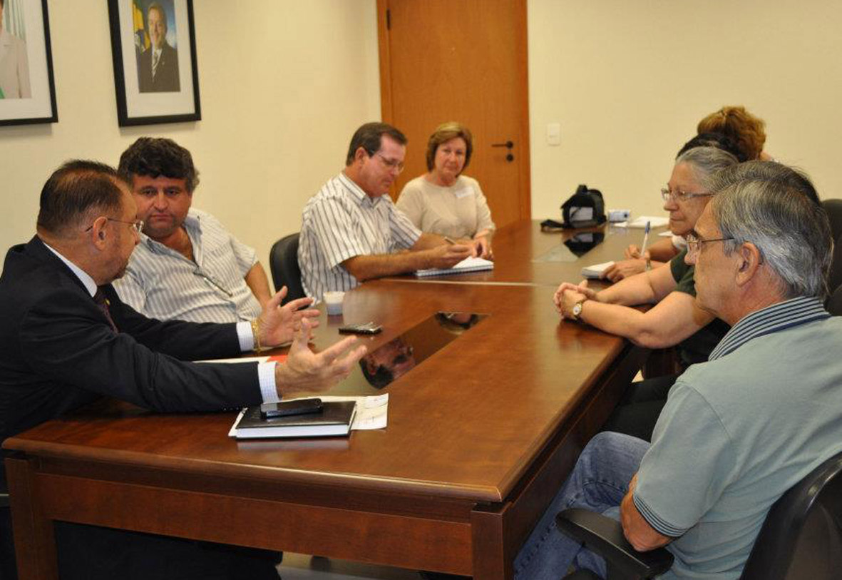 Reunião com o prefeito de Porto Belo e lideranças comunitárias