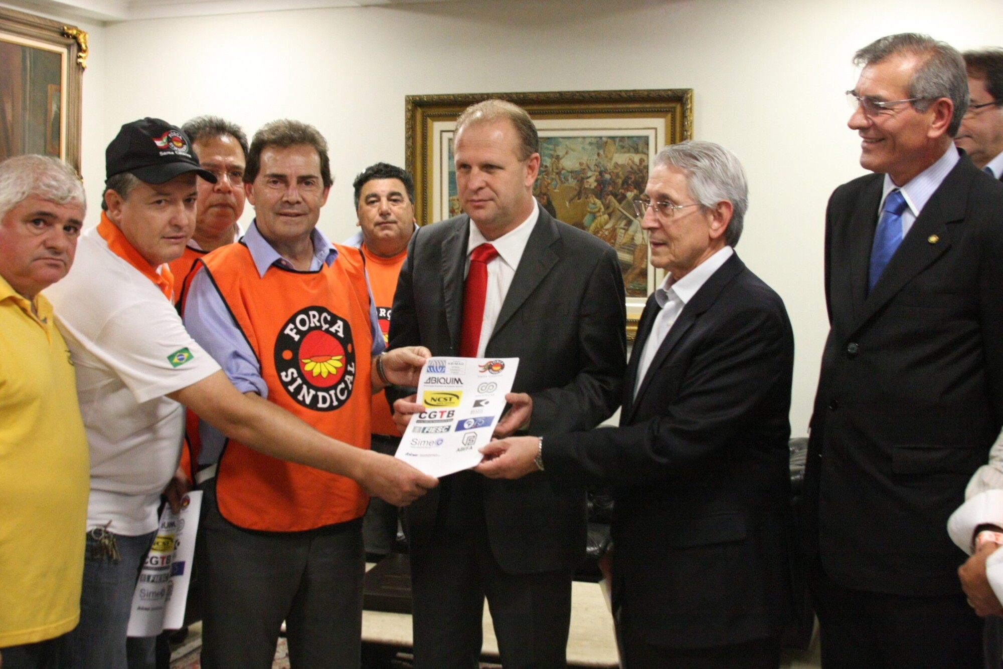 Presidente recebe liderança da Força Sindical